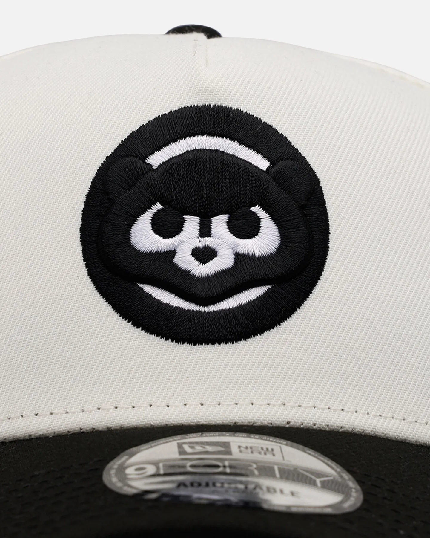 New Era Chicago Cubs 'Chrome Black' 9FORTY A-Frame Snapback Chrome/Black sold by Culture Kings product image thumbnail 5