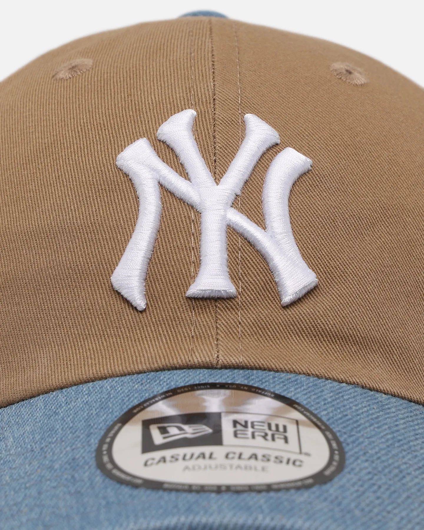 New Era New York Yankees 'Denim' Casual Classic Strapback Denim sold by Culture Kings product image thumbnail 5