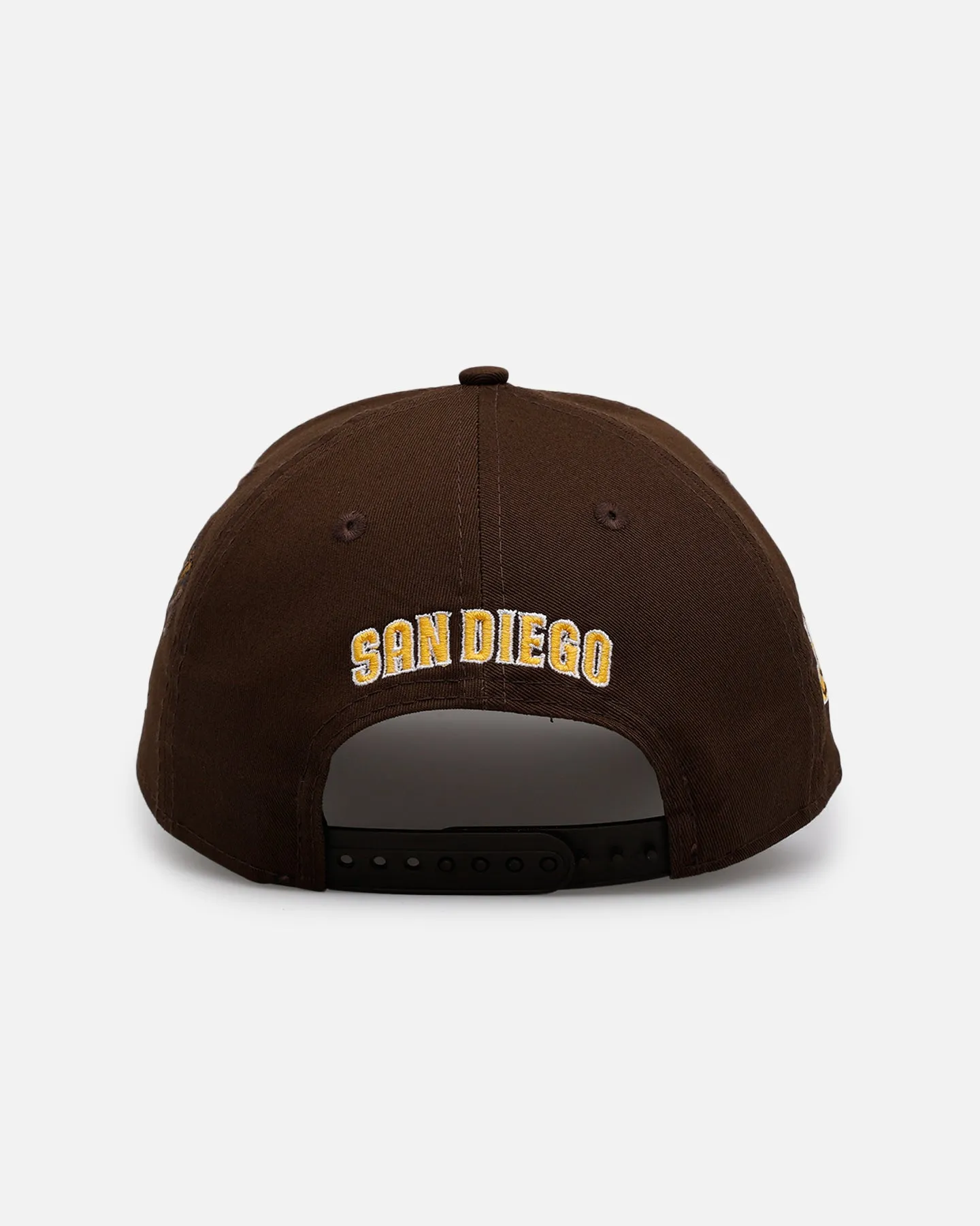 New Era San Diego Padres 'City Icons' 9FORTY A-Frame Snapback Brown sold by Culture Kings product image thumbnail 2