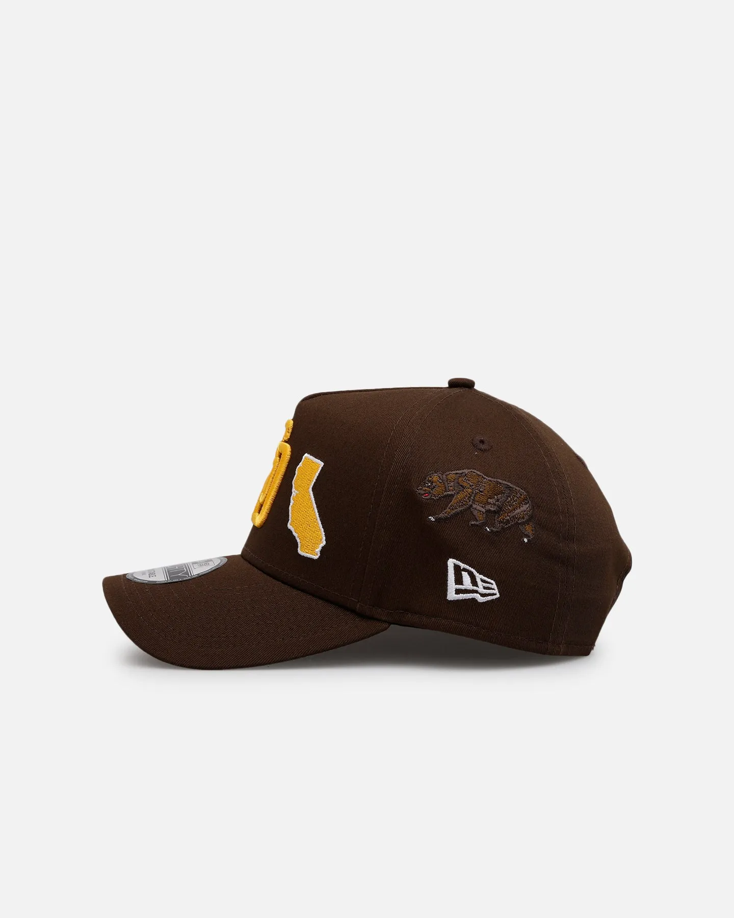 New Era San Diego Padres 'City Icons' 9FORTY A-Frame Snapback Brown sold by Culture Kings product image thumbnail 4