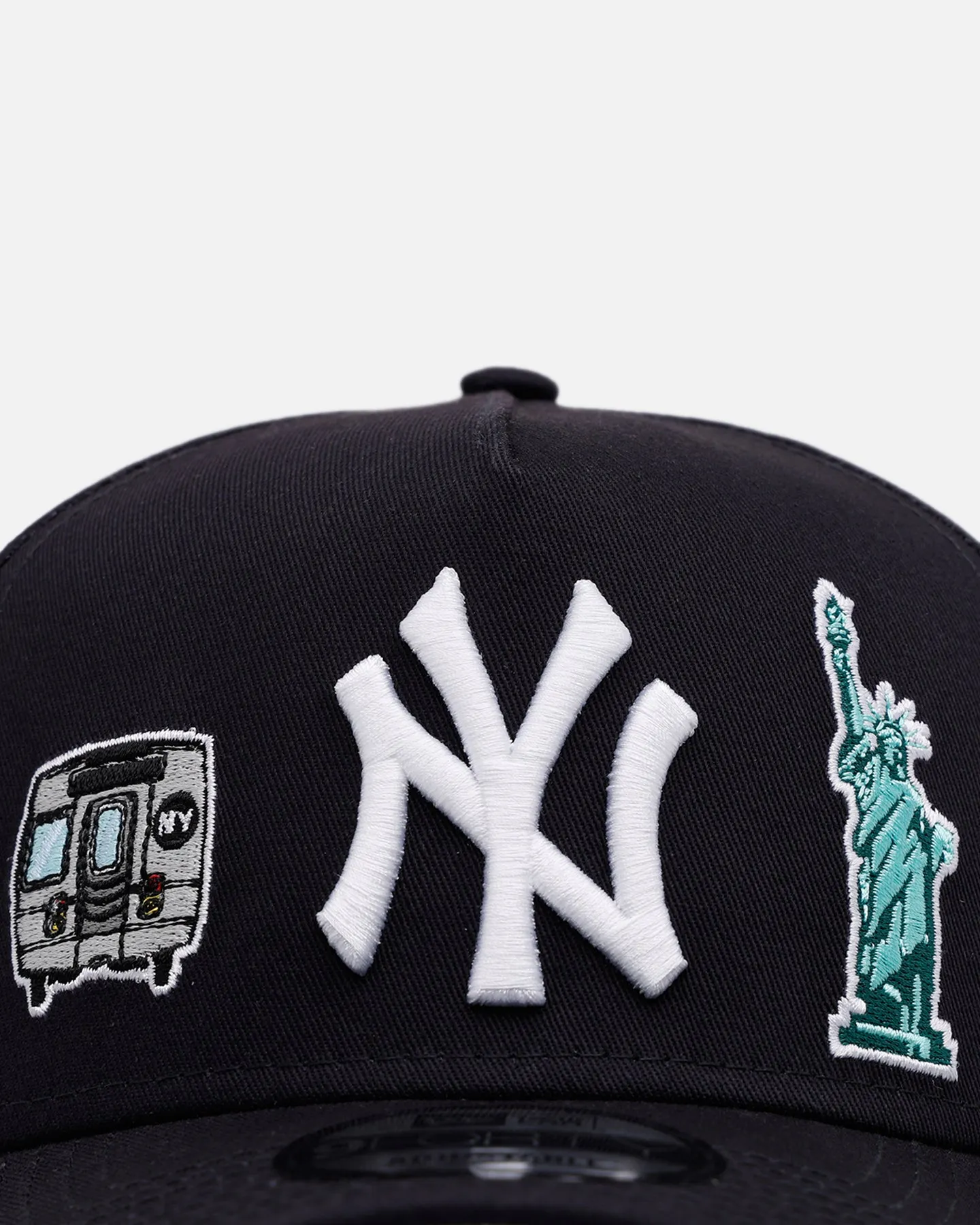 New Era New York Yankees 'City Icons' 9FORTY A-Frame Snapback Navy sold by Culture Kings product image thumbnail 5