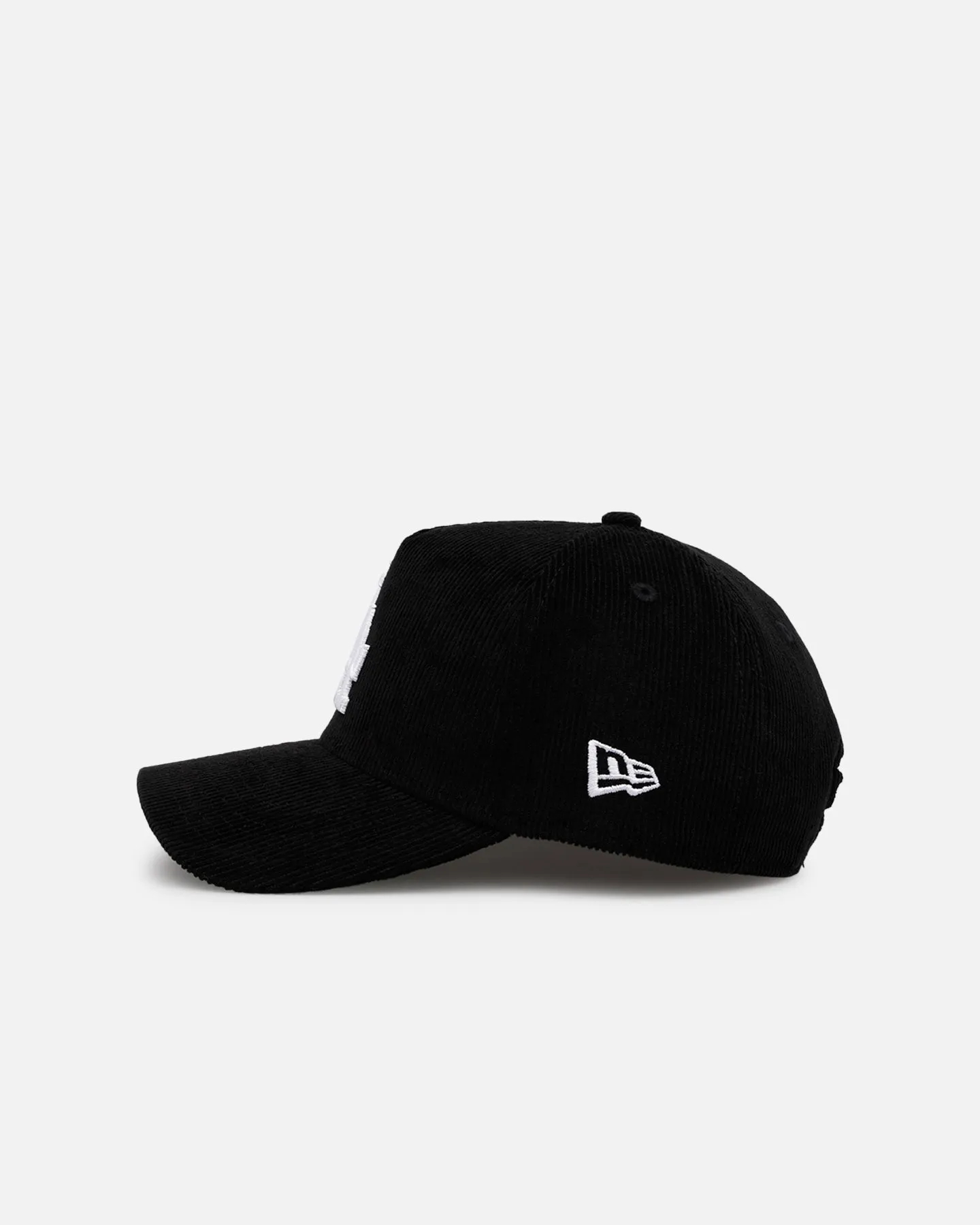 New Era Los Angeles Dodgers 'Black Cord' 9FORTY A-Frame Corduroy Snapback Black sold by Culture Kings product image thumbnail 5