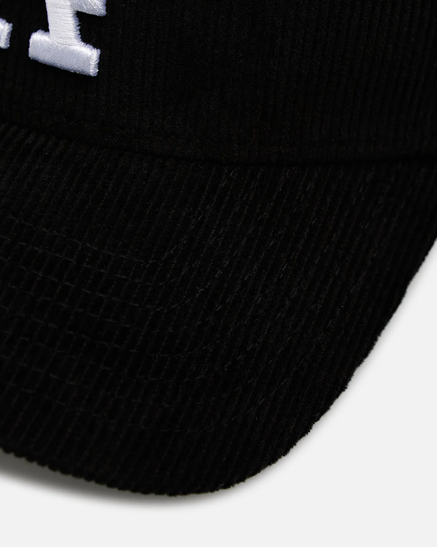 New Era Los Angeles Dodgers 'Black Cord' 9FORTY A-Frame Corduroy Snapback Black sold by Culture Kings product image thumbnail 2