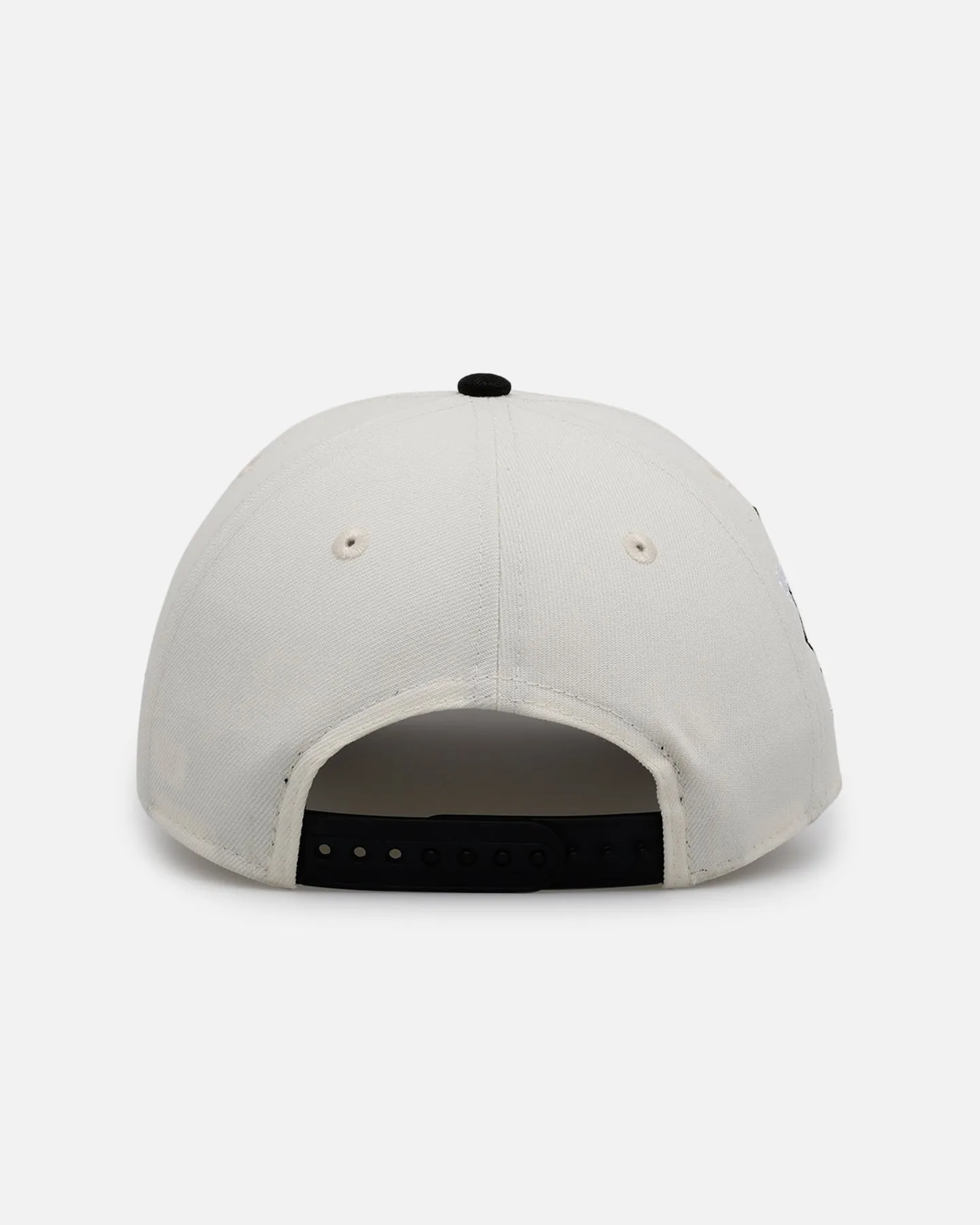 New Era New York Yankees 'Chrome Black' 9FORTY A-Frame Snapback Chrome/Black sold by Culture Kings product image thumbnail 2