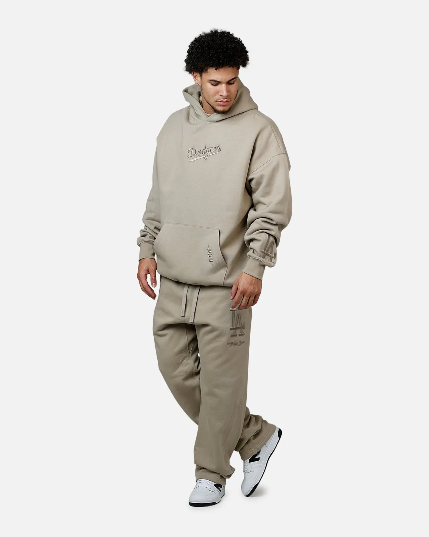Pro Standard Los Angeles Dodgers Wingspan Pants Taupe sold by Culture Kings product image thumbnail 2