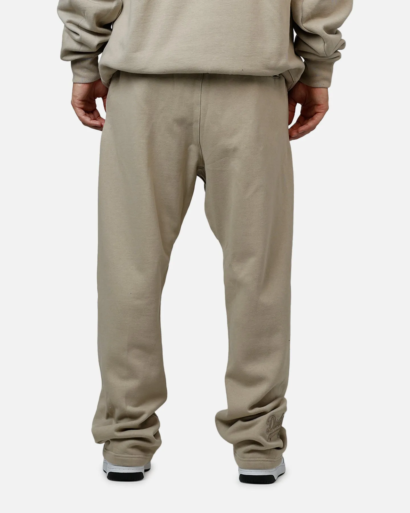 Pro Standard Los Angeles Dodgers Wingspan Pants Taupe sold by Culture Kings product image thumbnail 5