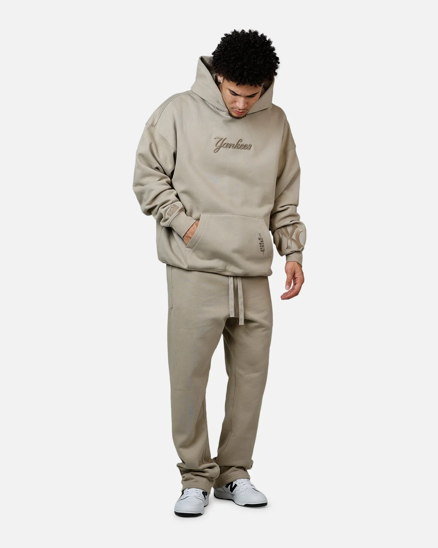 Pro Standard New York Yankees Wingspan Hoodie Taupe sold by Culture Kings product image thumbnail 3