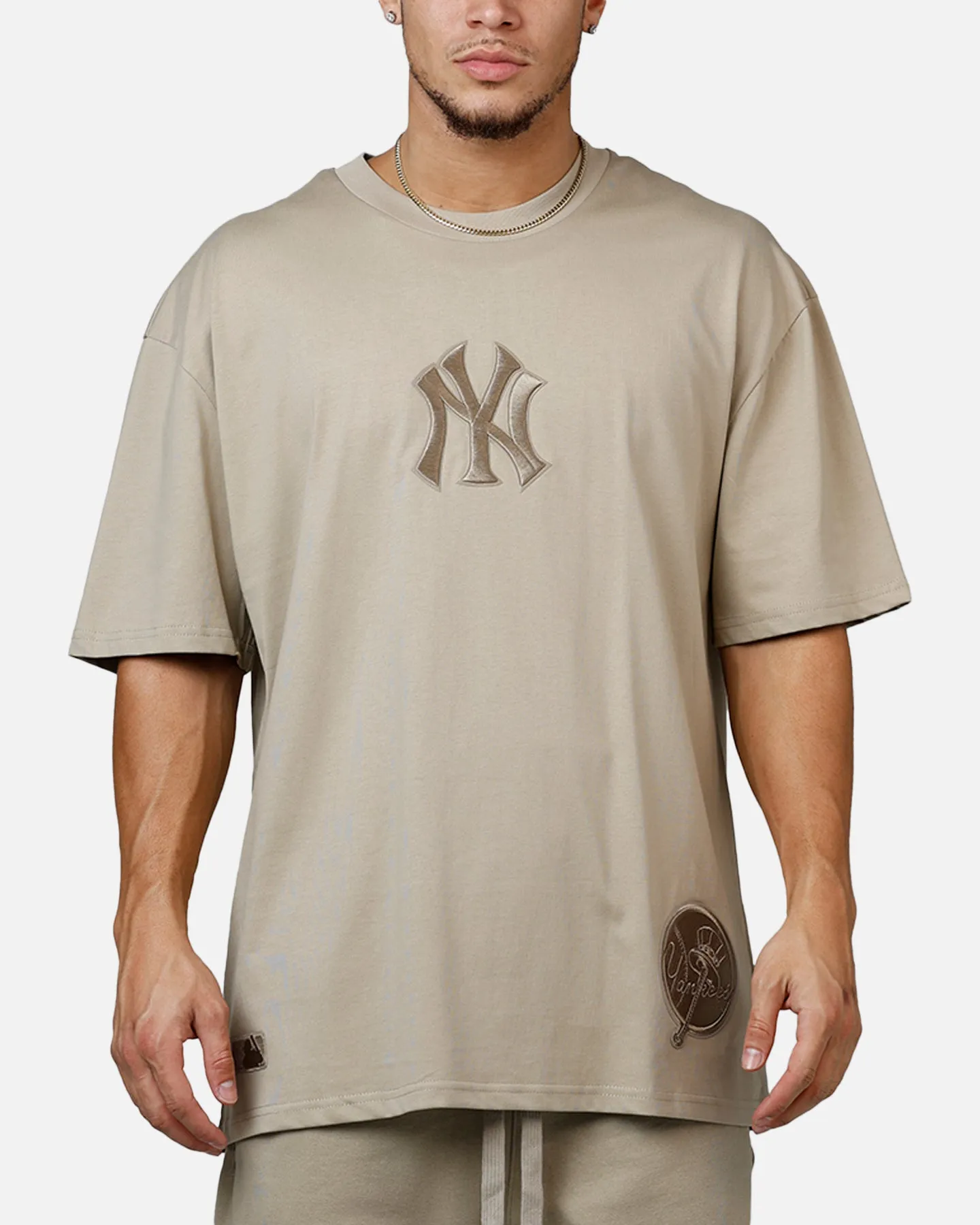 Pro Standard New York Yankees Wingspan T-Shirt Taupe sold by Culture Kings