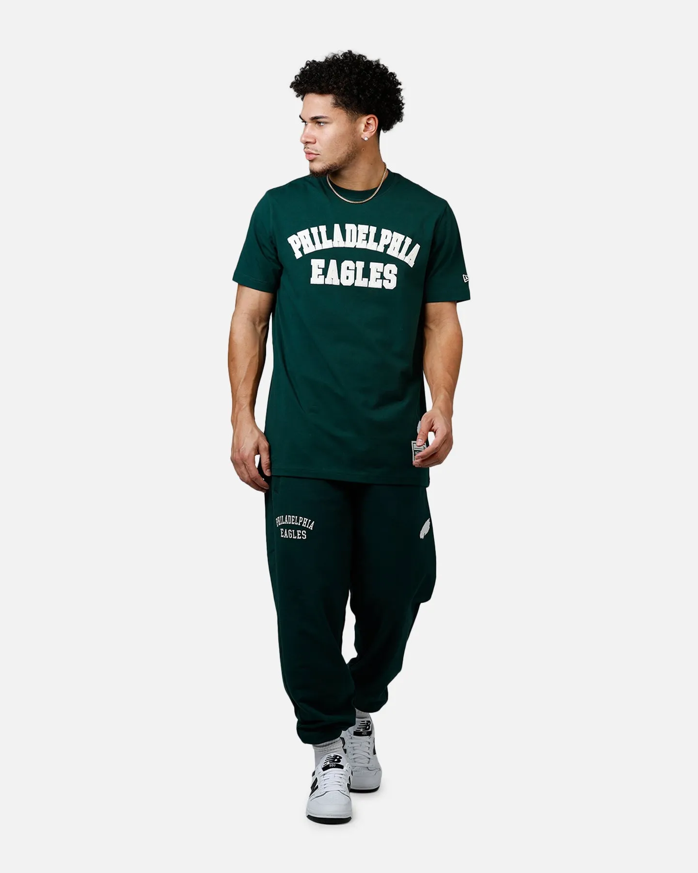 New Era Philadelphia Eagles Logo Select T-Shirt Dark Green sold by Culture Kings product image thumbnail 3