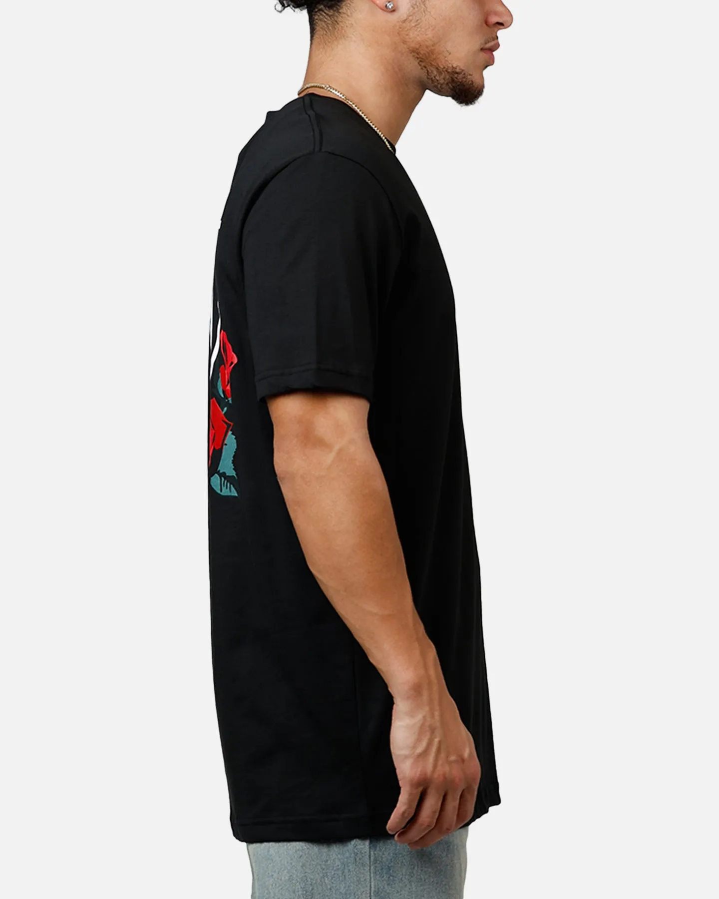 New Era Las Vegas Raiders Rose T-Shirt Black/Red sold by Culture Kings product image thumbnail 4