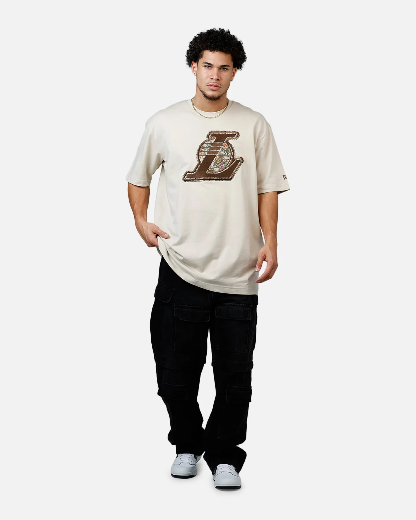 New Era Los Angeles Lakers Upholstery T-Shirt Stone sold by Culture Kings product image thumbnail 3