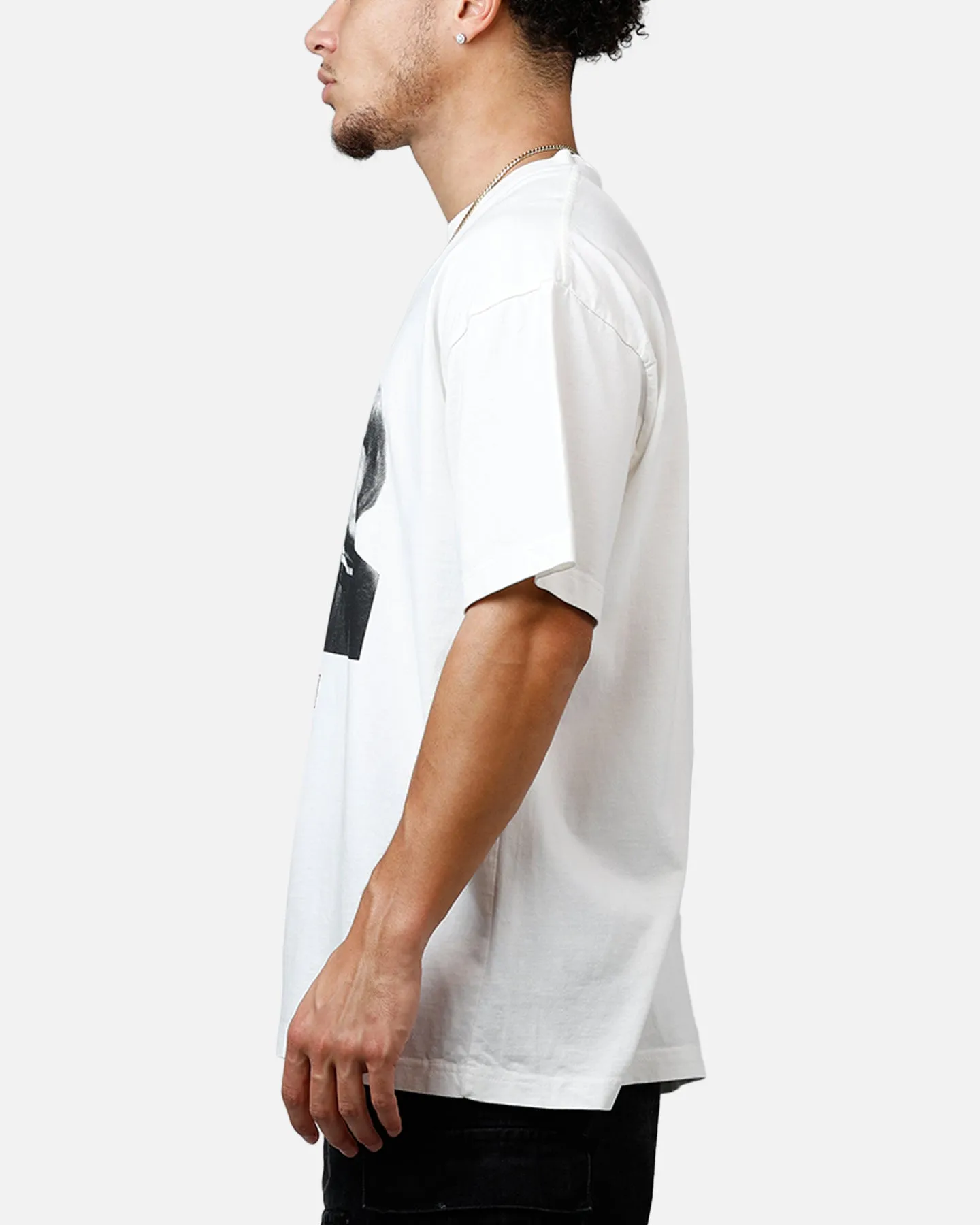 Global Merchandising Oasis Photo T-Shirt White sold by Culture Kings product image thumbnail 5