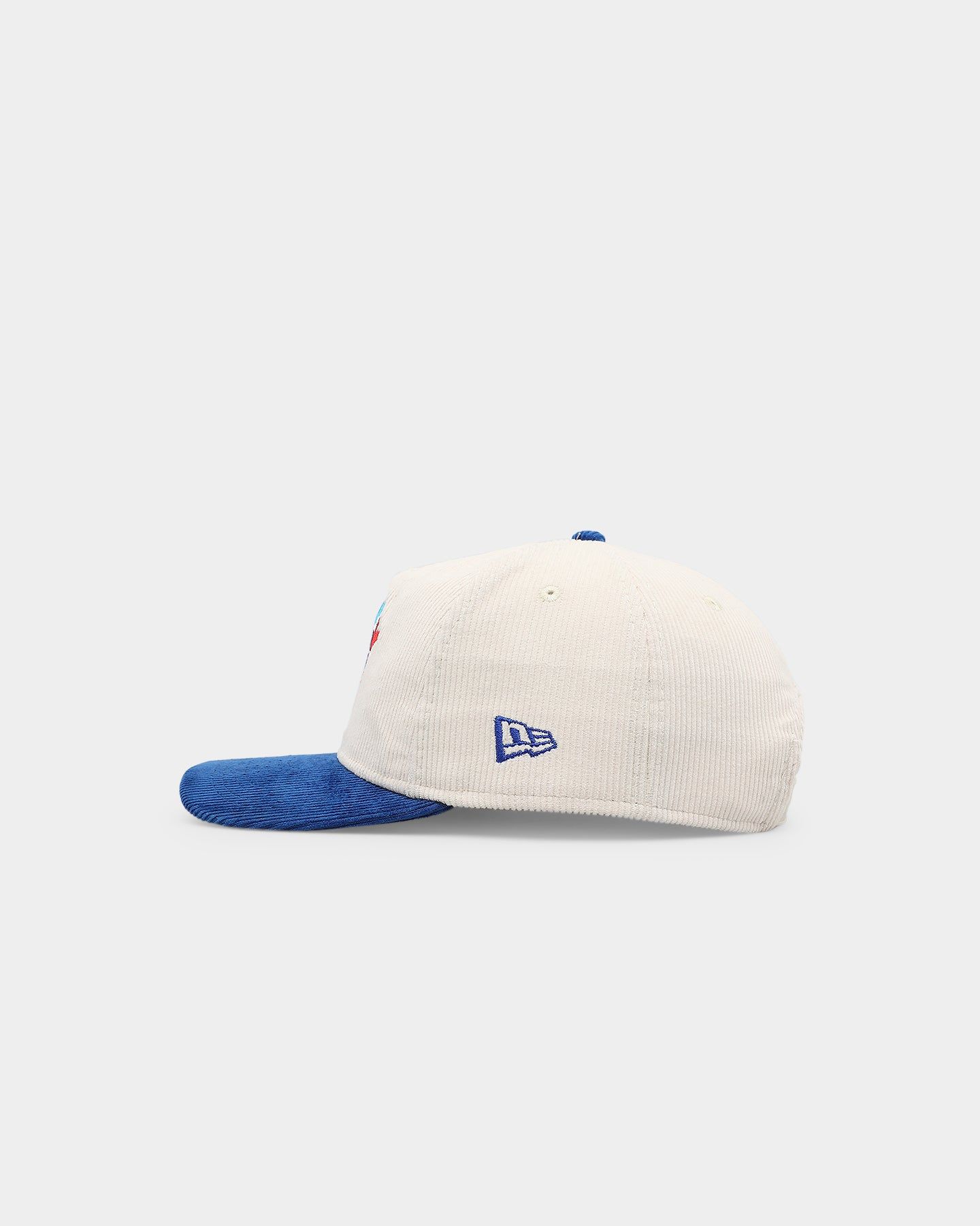 New Era Toronto Blue Jays 'Throwback Corduroy' Golfer Snapback White sold by Culture Kings product image thumbnail 4