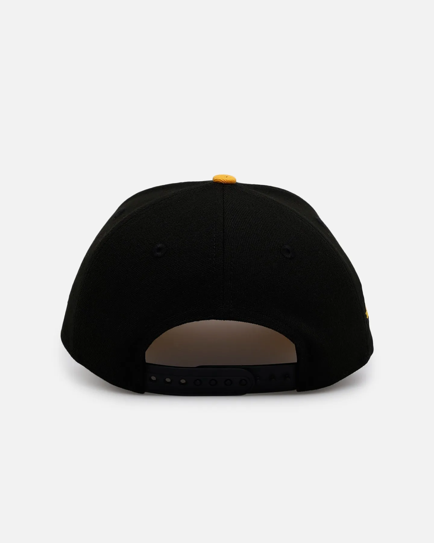 New Era Los Angeles Lakers 'Outline' 9FORTY A-Frame Snapback Black sold by Culture Kings product image thumbnail 2