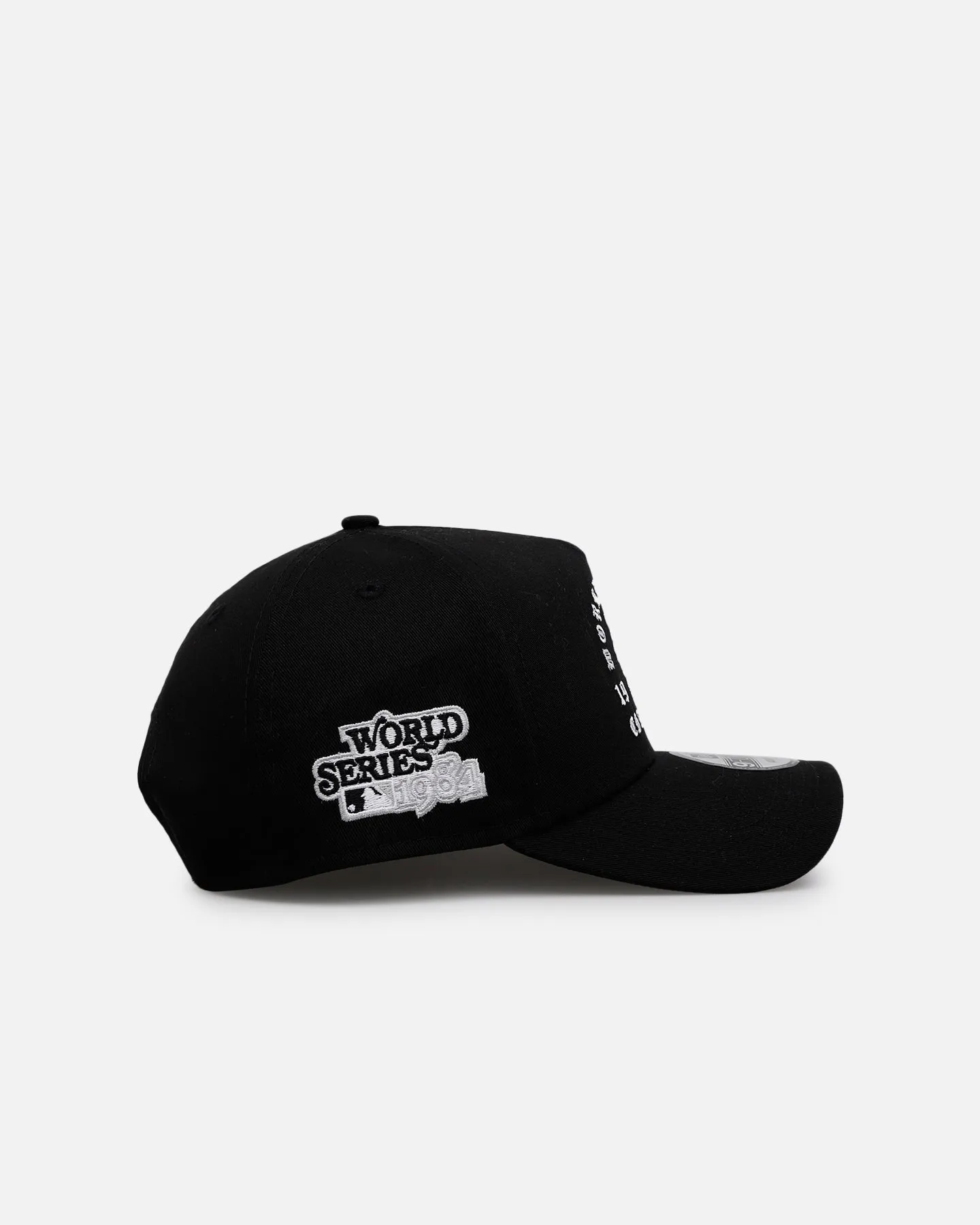 New Era Detroit Tigers 'Gothic Arch 2.0' 9FORTY A-Frame Snapback Black/White sold by Culture Kings product image thumbnail 3
