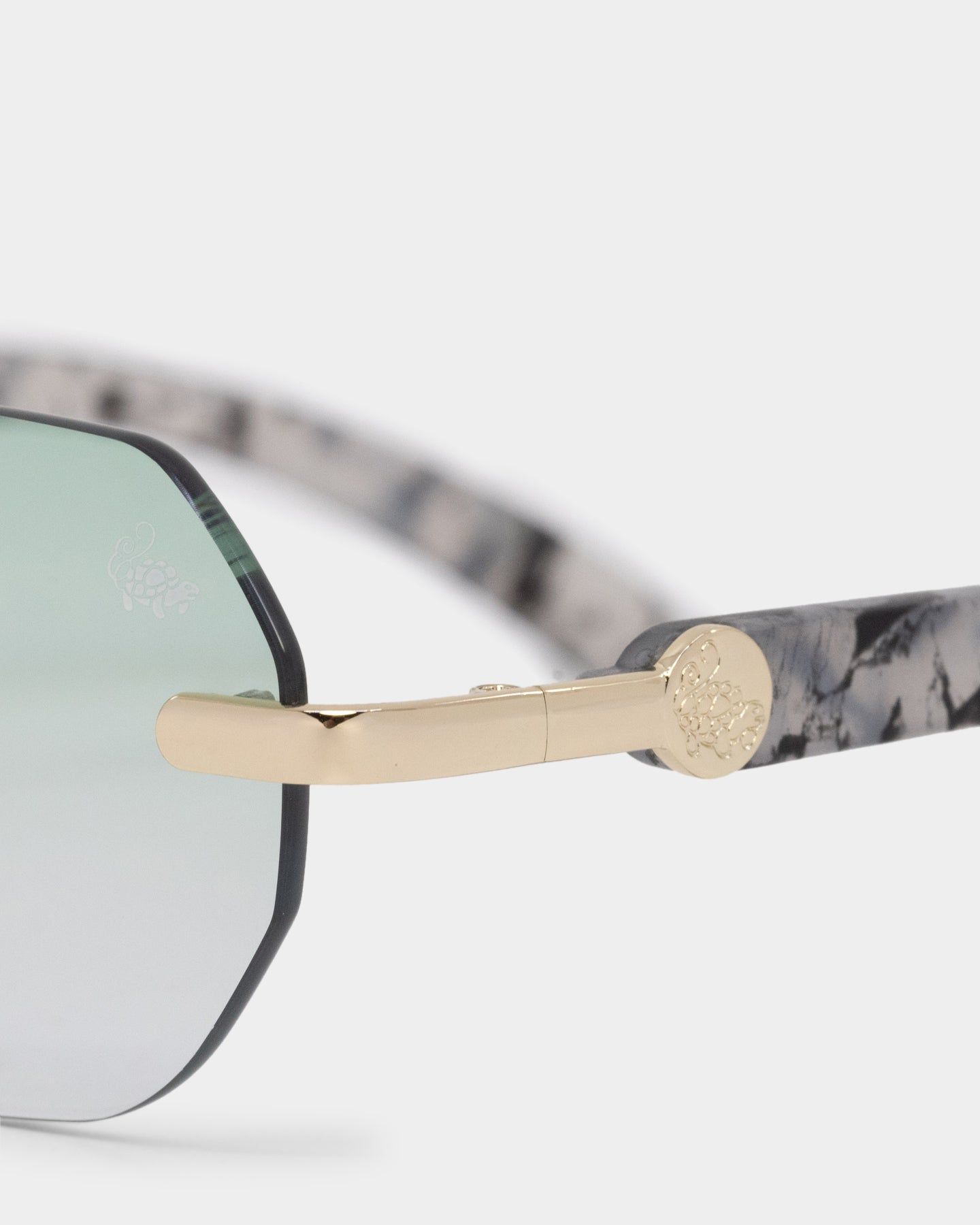 Belvoir & Co Willow Sunglasses Green/Marble sold by Culture Kings product image thumbnail 5