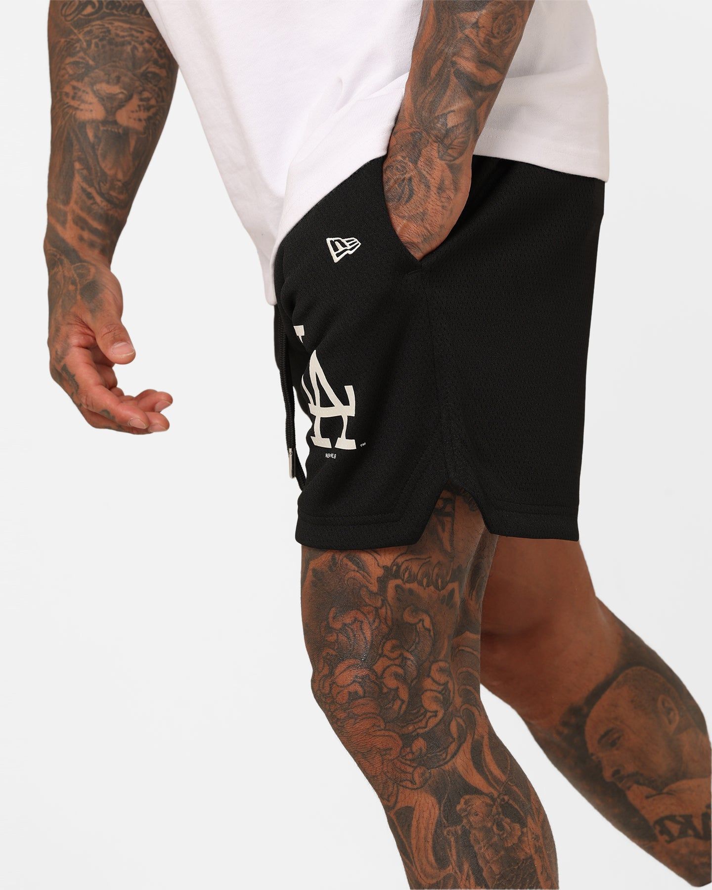 New Era Los Angeles Dodgers Mesh Shorts Black sold by Culture Kings product image thumbnail 4