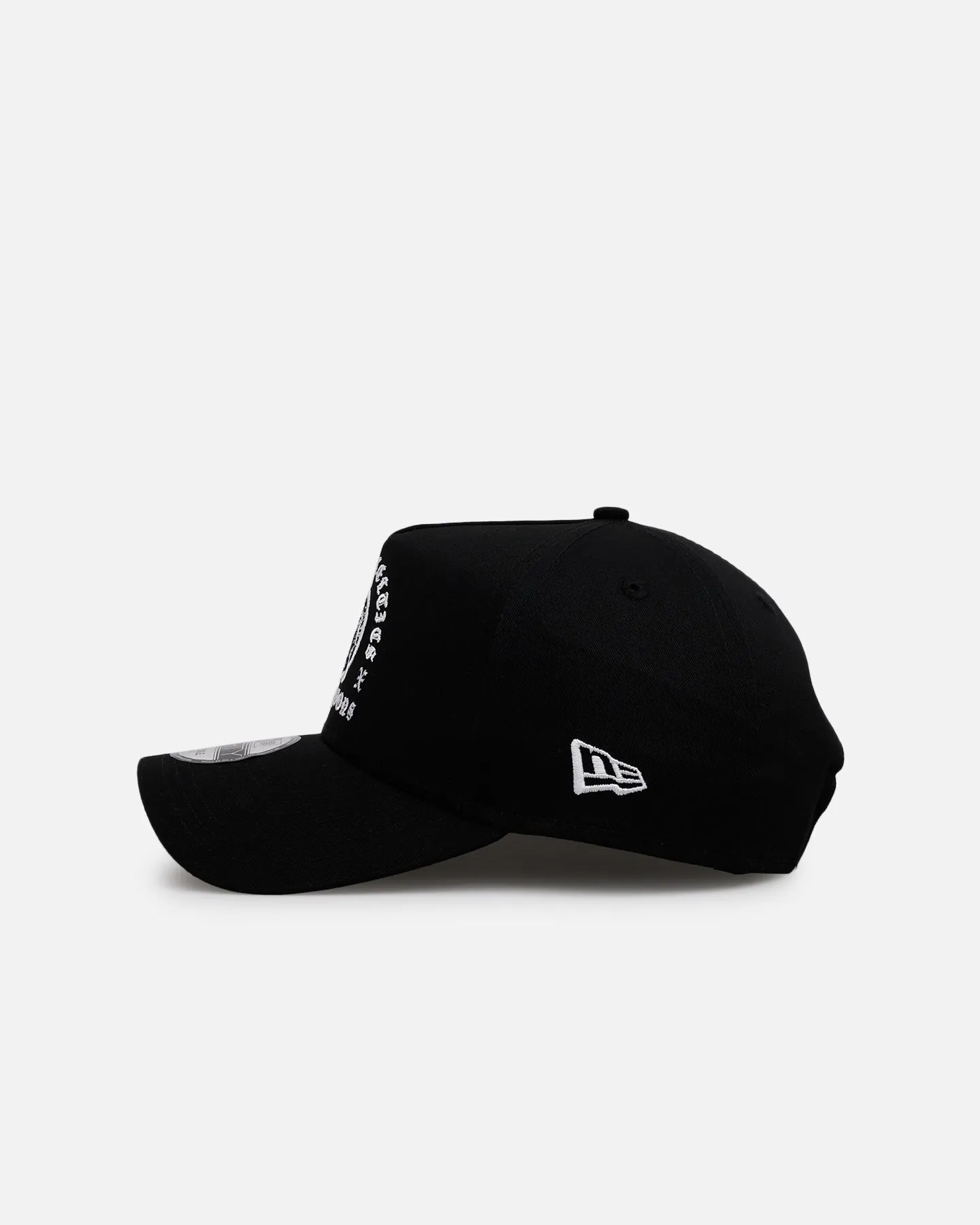 New Era Boston Celtics 'Gothic Arch 2.0' 9FORTY A-Frame Snapback Black/White sold by Culture Kings product image thumbnail 4