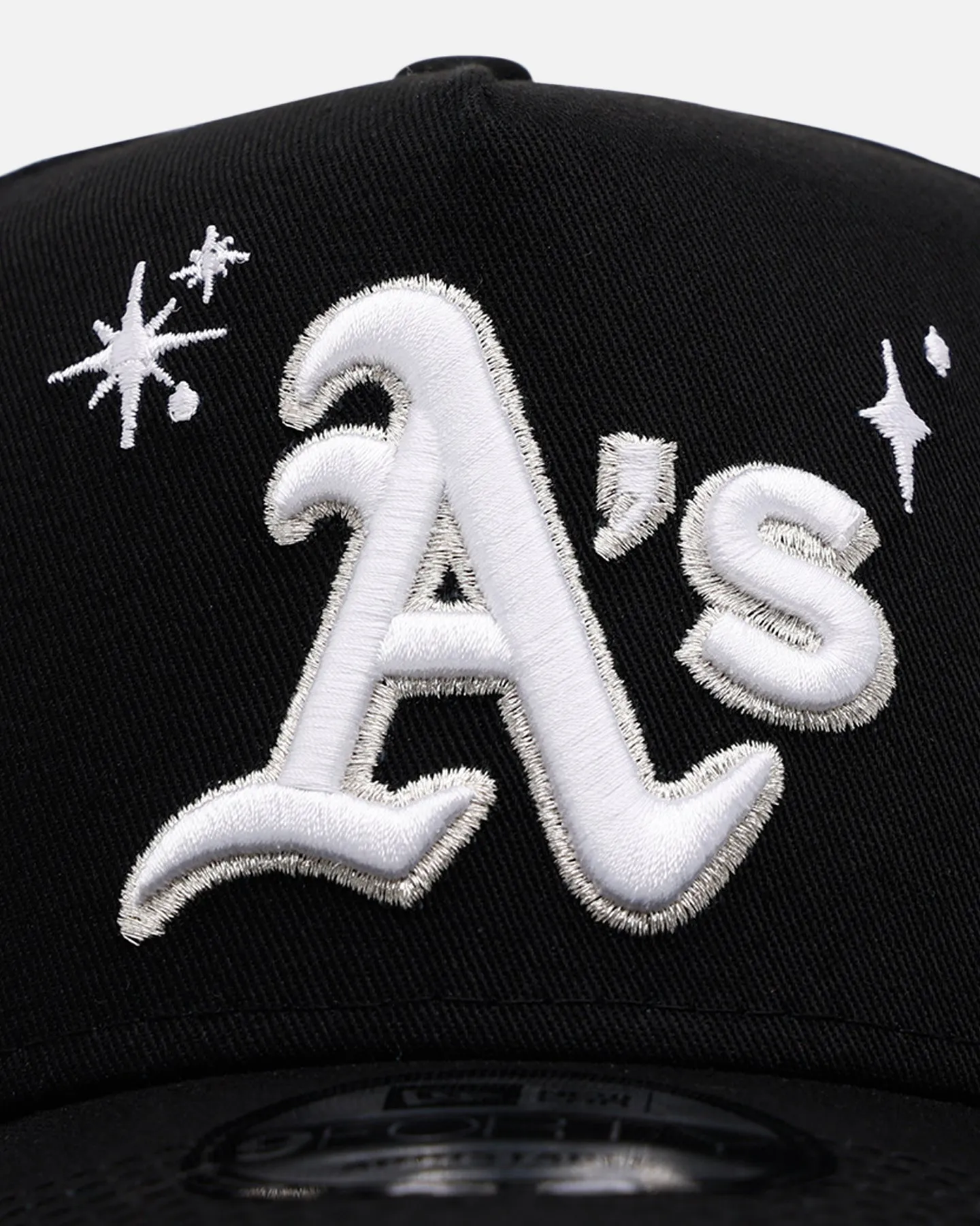 New Era Oakland Athletics 'Grit 3.0' 9FORTY A-Frame Snapback Black/White sold by Culture Kings product image thumbnail 5