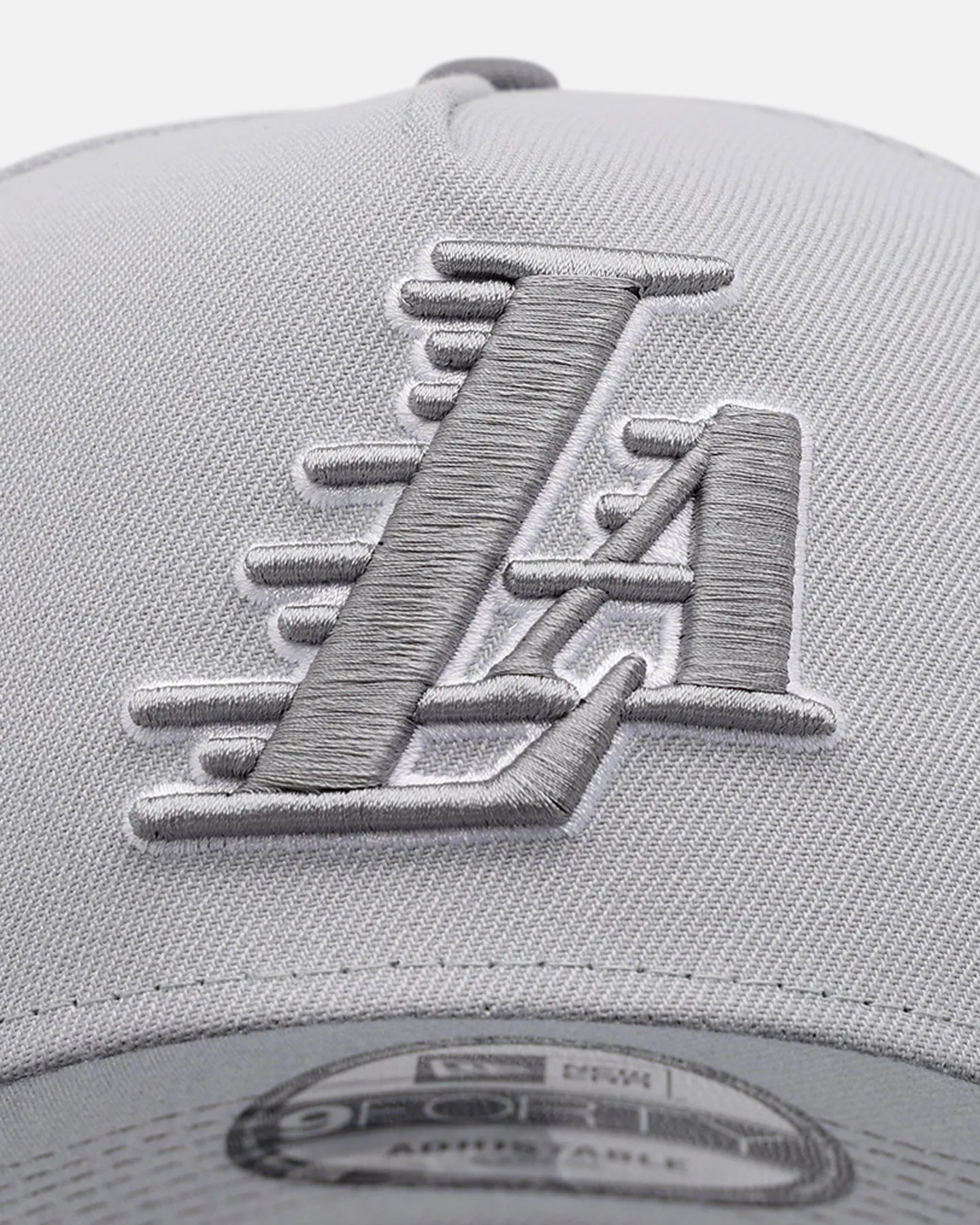 New Era Los Angeles Lakers 'Smoke' 9FORTY A-Frame Snapback Smoke sold by Culture Kings product image thumbnail 5