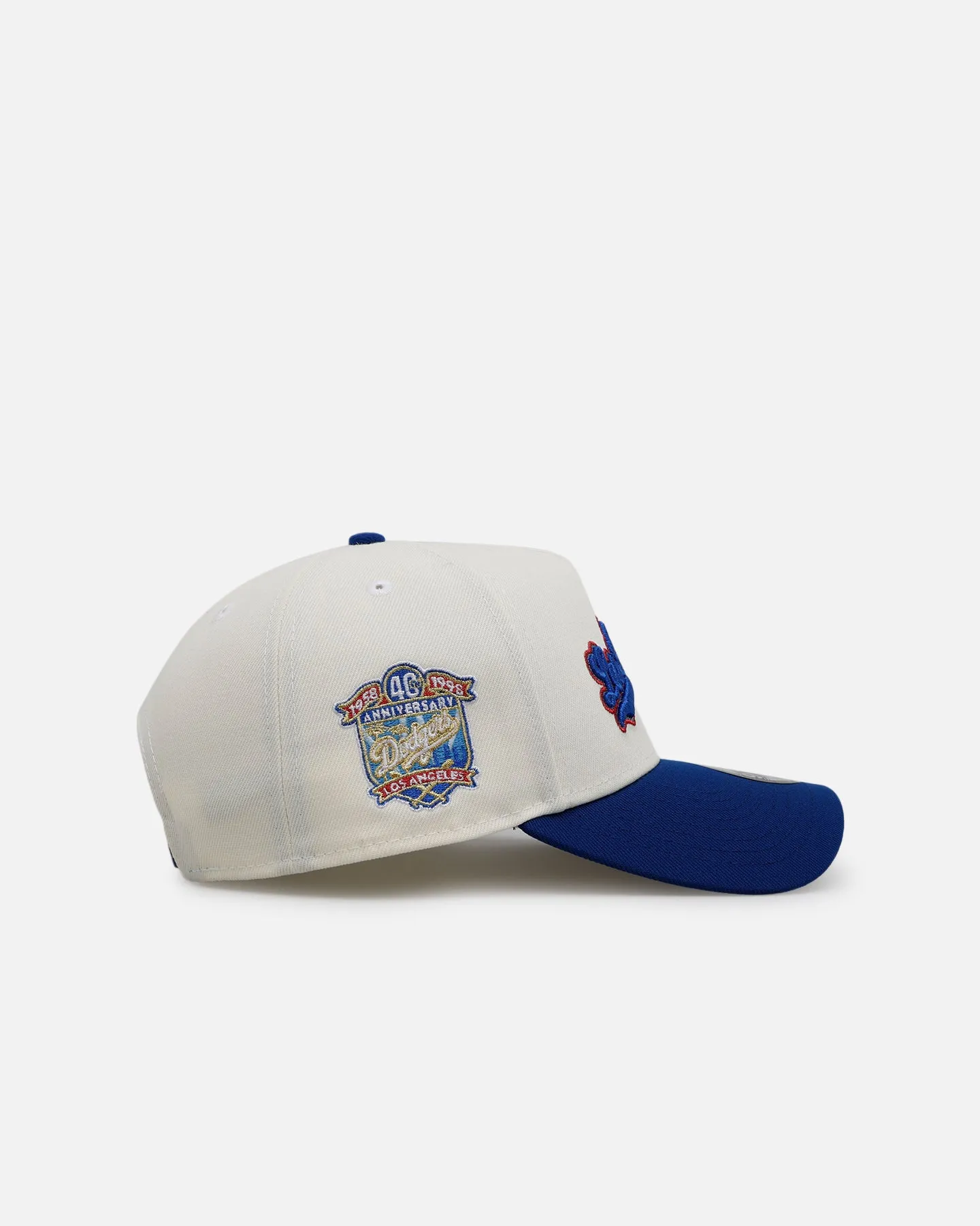 New Era Los Angeles Dodgers 'Chrome Metallic Wordmark' 9FORTY A-Frame Snapback Chrome sold by Culture Kings product image thumbnail 3