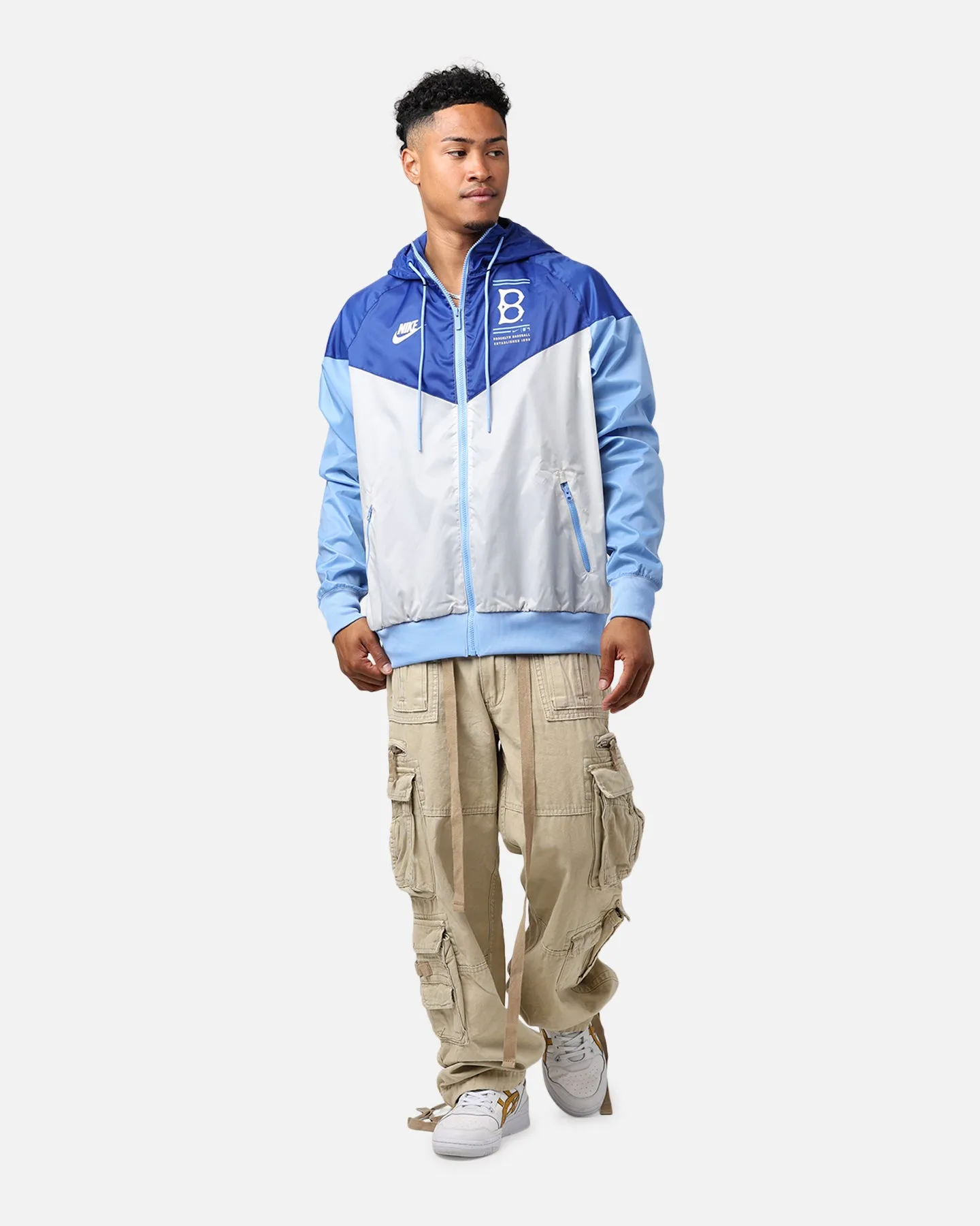 Nike Los Angeles Dodgers Cooperstown Windrunner Jacket Rush Blue/Light Bone sold by Culture Kings product image thumbnail 3