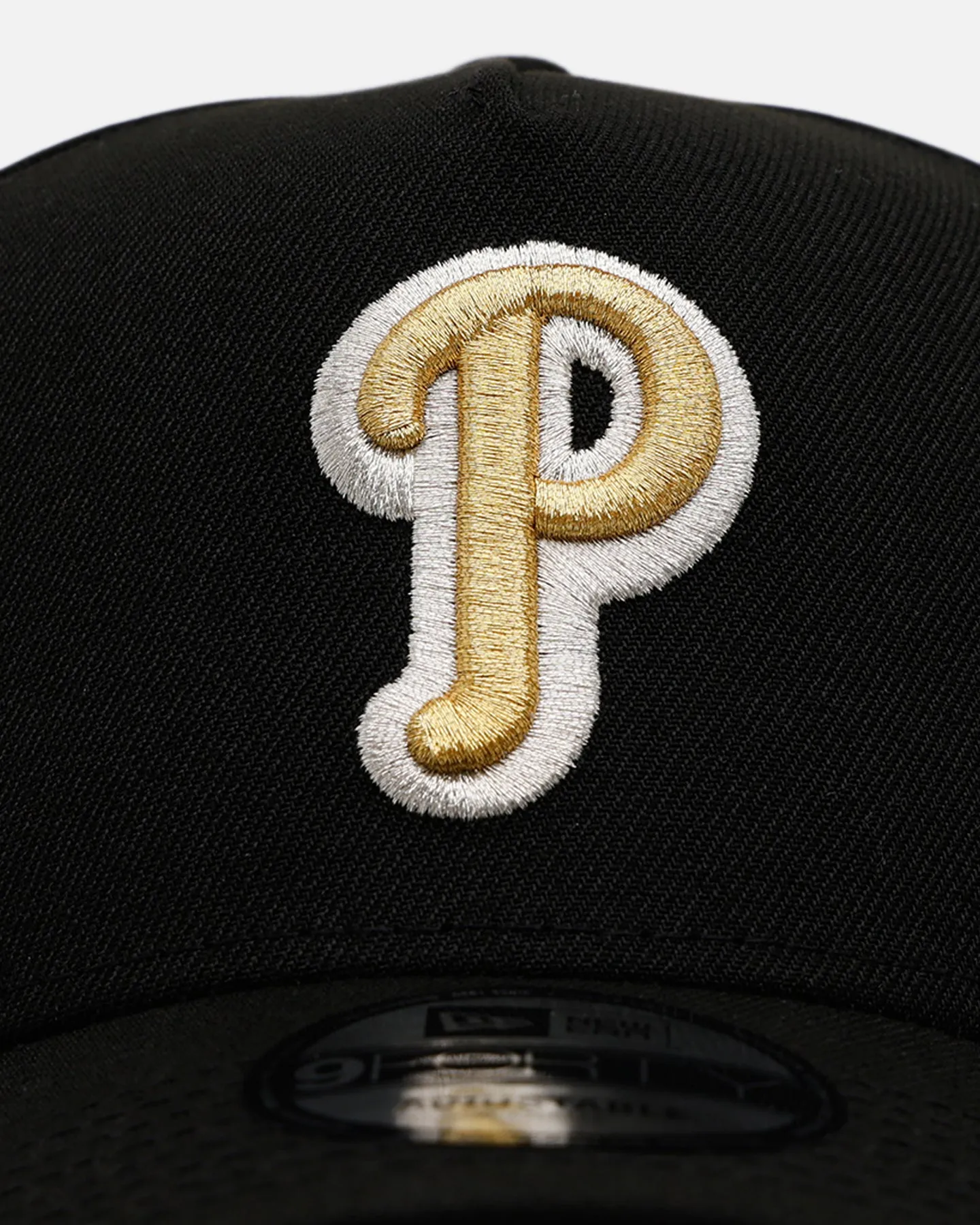 New Era Philadelphia Phillies 'New Year's Eve' 9FORTY A-Frame Snapback Gold/Silver sold by Culture Kings product image thumbnail 5