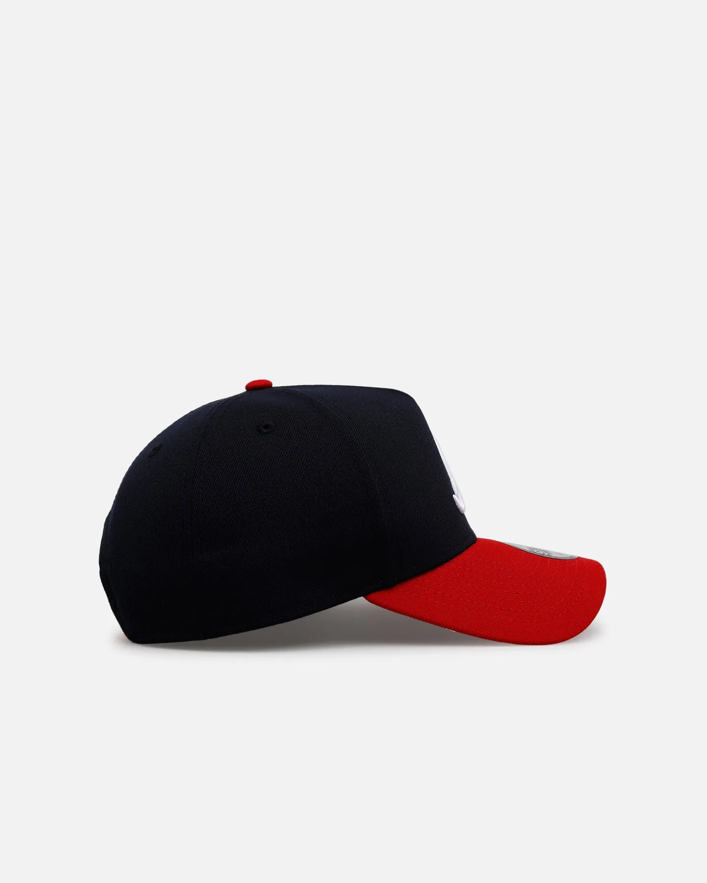 New Era Atlanta Braves 'Team Color Hearts' 9FORTY A-Frame Snapback Navy/Red sold by Culture Kings product image thumbnail 3