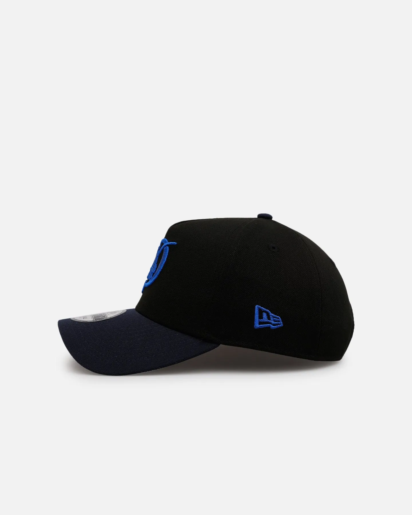 New Era Los Angeles Dodgers 'Metallic City Connect' 9FORTY A-Frame Snapback Official Team Color sold by Culture Kings product image thumbnail 4