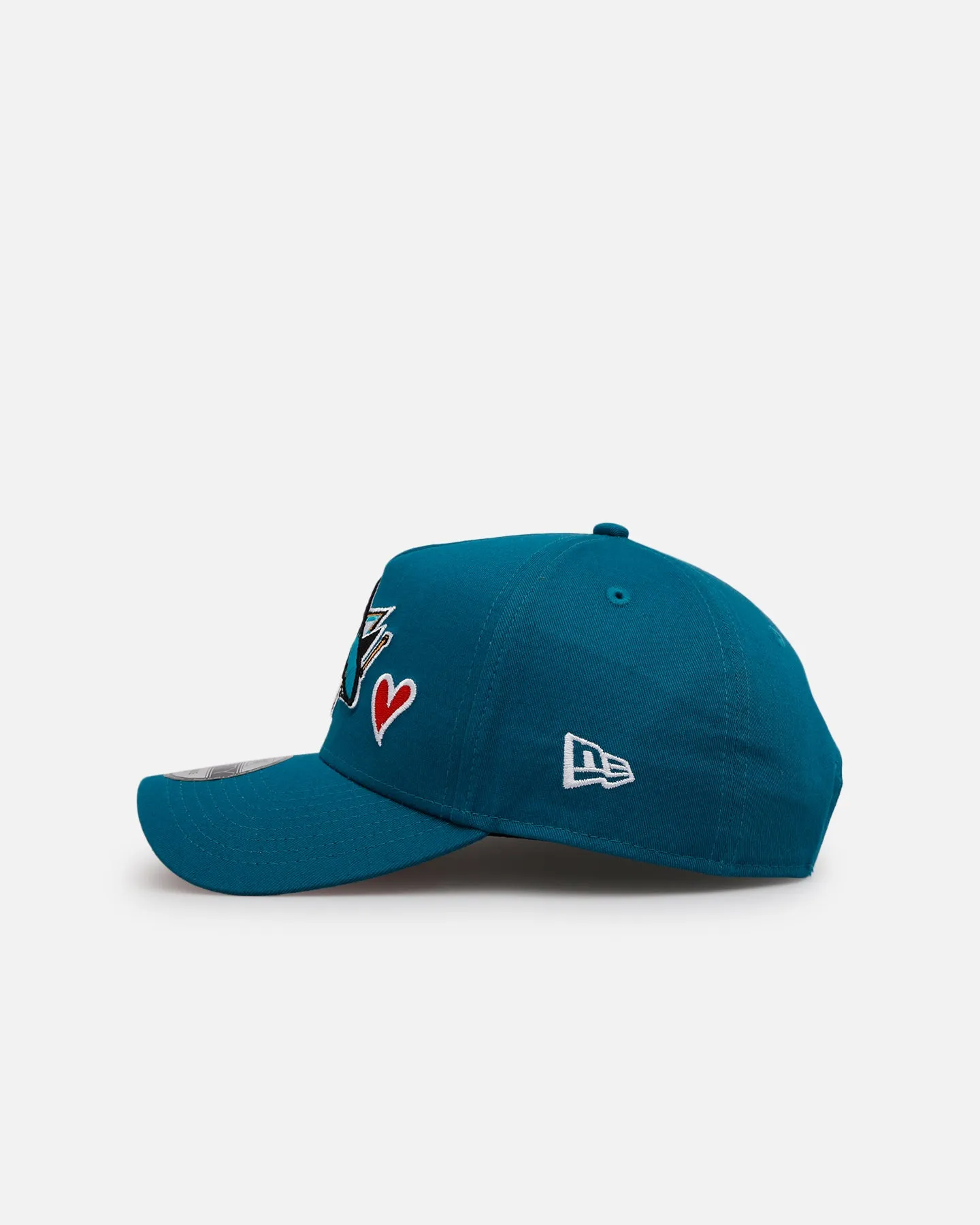New Era San Jose Sharks 'Team Color Hearts' 9FORTY A-Frame Snapback Official Team Color sold by Culture Kings product image thumbnail 4