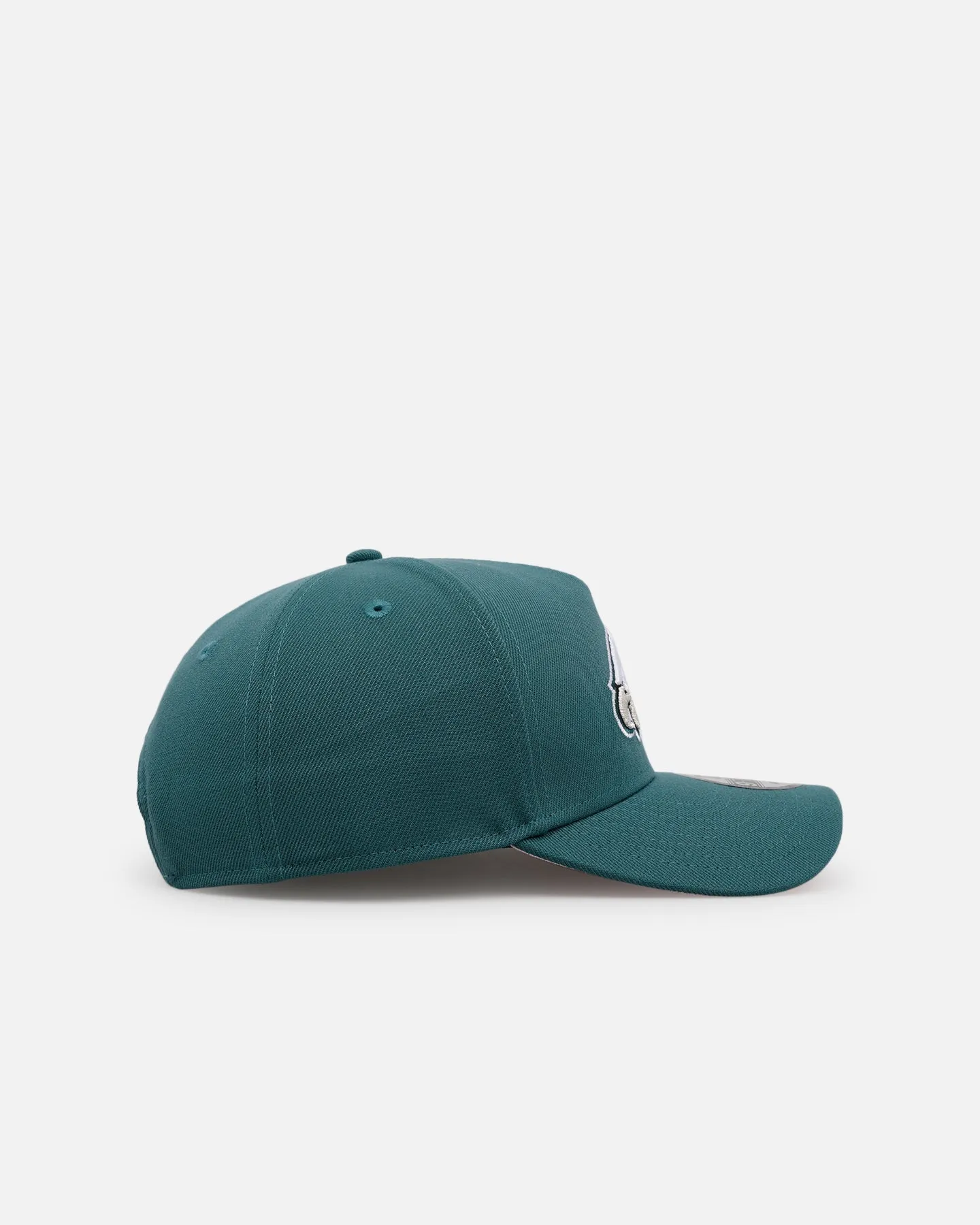 New Era Philadelphia Eagles 'Team Color Hearts' 9FORTY A-Frame Snapback Official Team Color sold by Culture Kings product image thumbnail 3