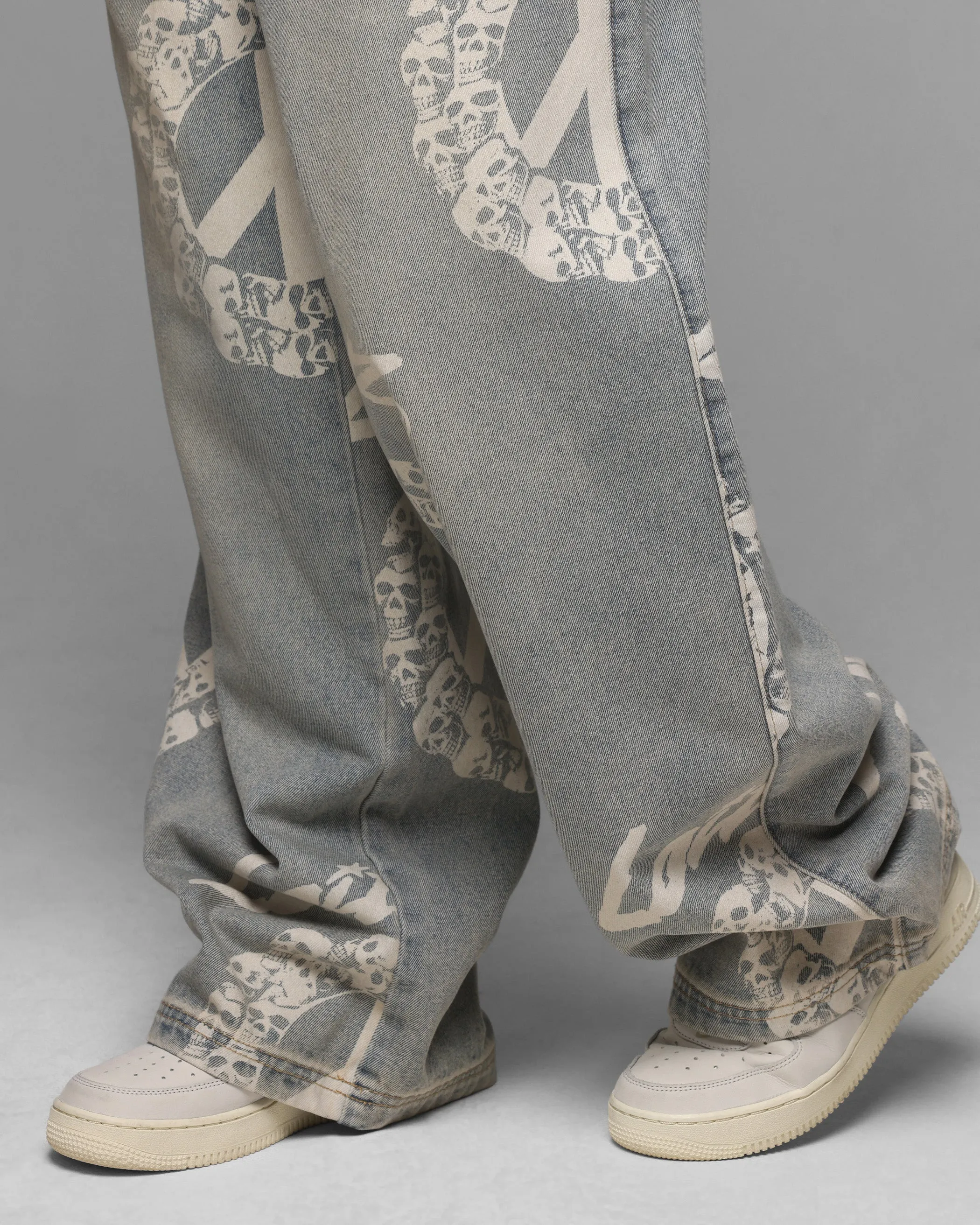 Loiter Peace Baggy Jeans Light Blue sold by Culture Kings product image thumbnail 4