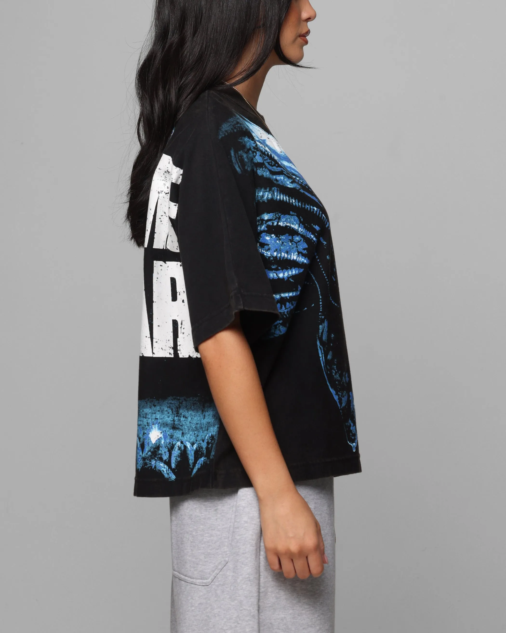 Loiter Alien It's War Boxy T-Shirt Washed Black sold by Culture Kings product image thumbnail 5