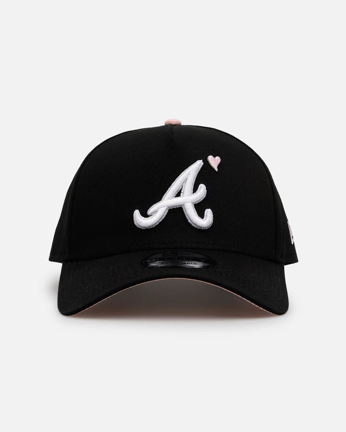 New Era Atlanta Braves 'Pink Satin Hearts 2.0' 9FORTY A-Frame Snapback Black/Pink sold by Culture Kings product image thumbnail 2