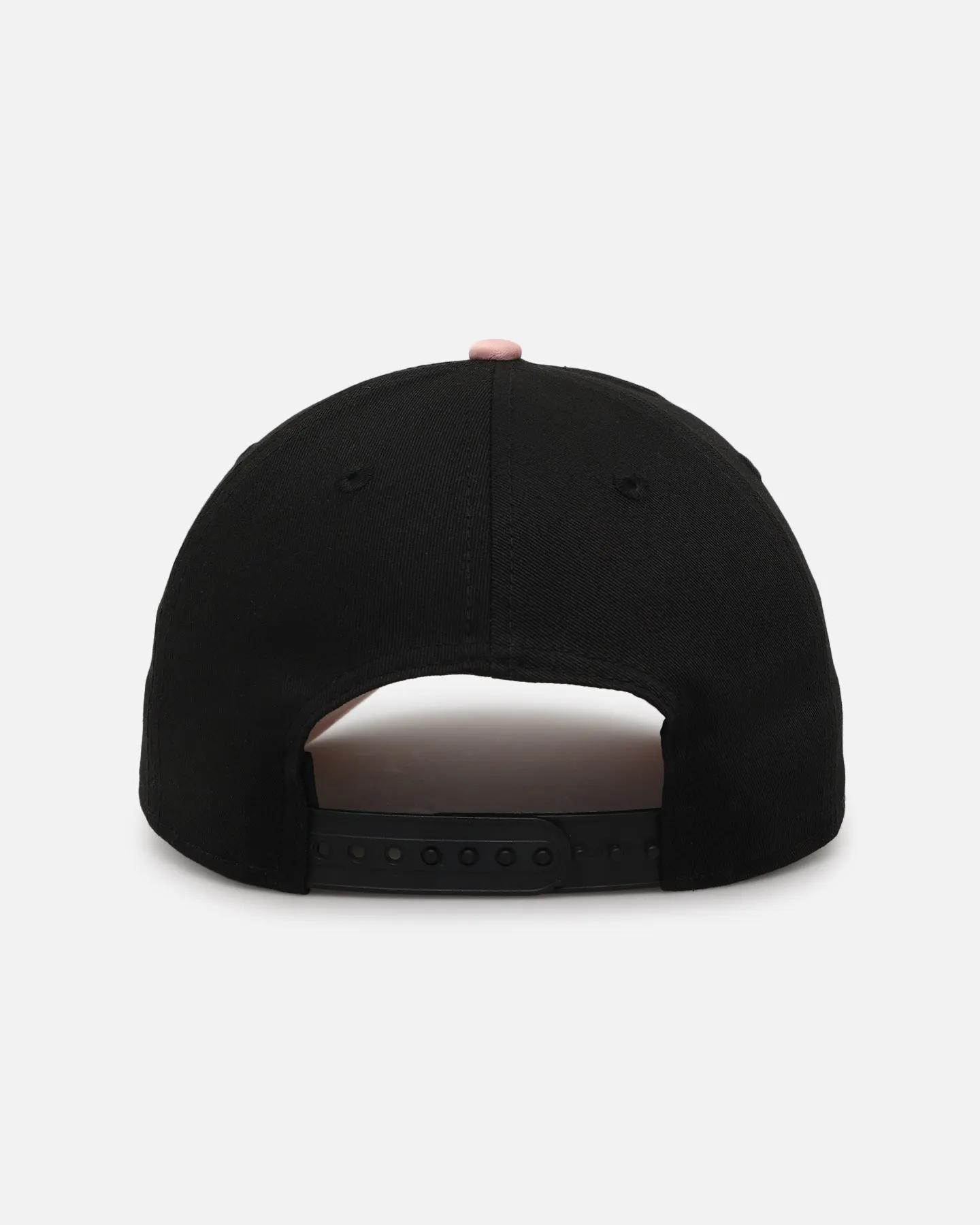 New Era New York Yankees 'Pink Satin Hearts 2.0' 9FORTY A-Frame Snapback Black/Pink sold by Culture Kings product image thumbnail 4