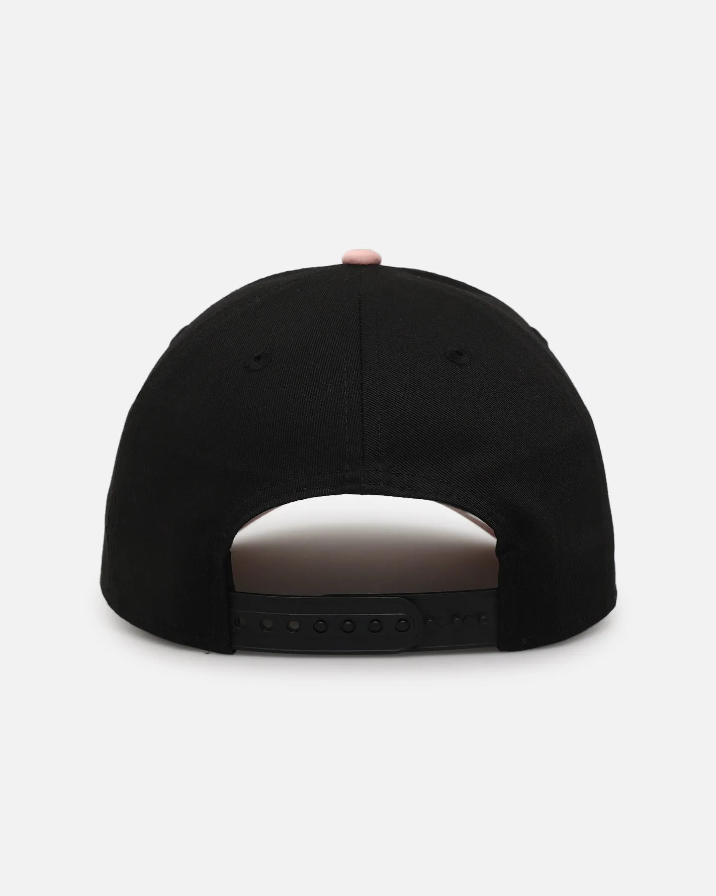 New Era Las Vegas Raiders 'Pink Satin Hearts 2.0' 9FORTY A-Frame Snapback Black/Pink sold by Culture Kings product image thumbnail 3