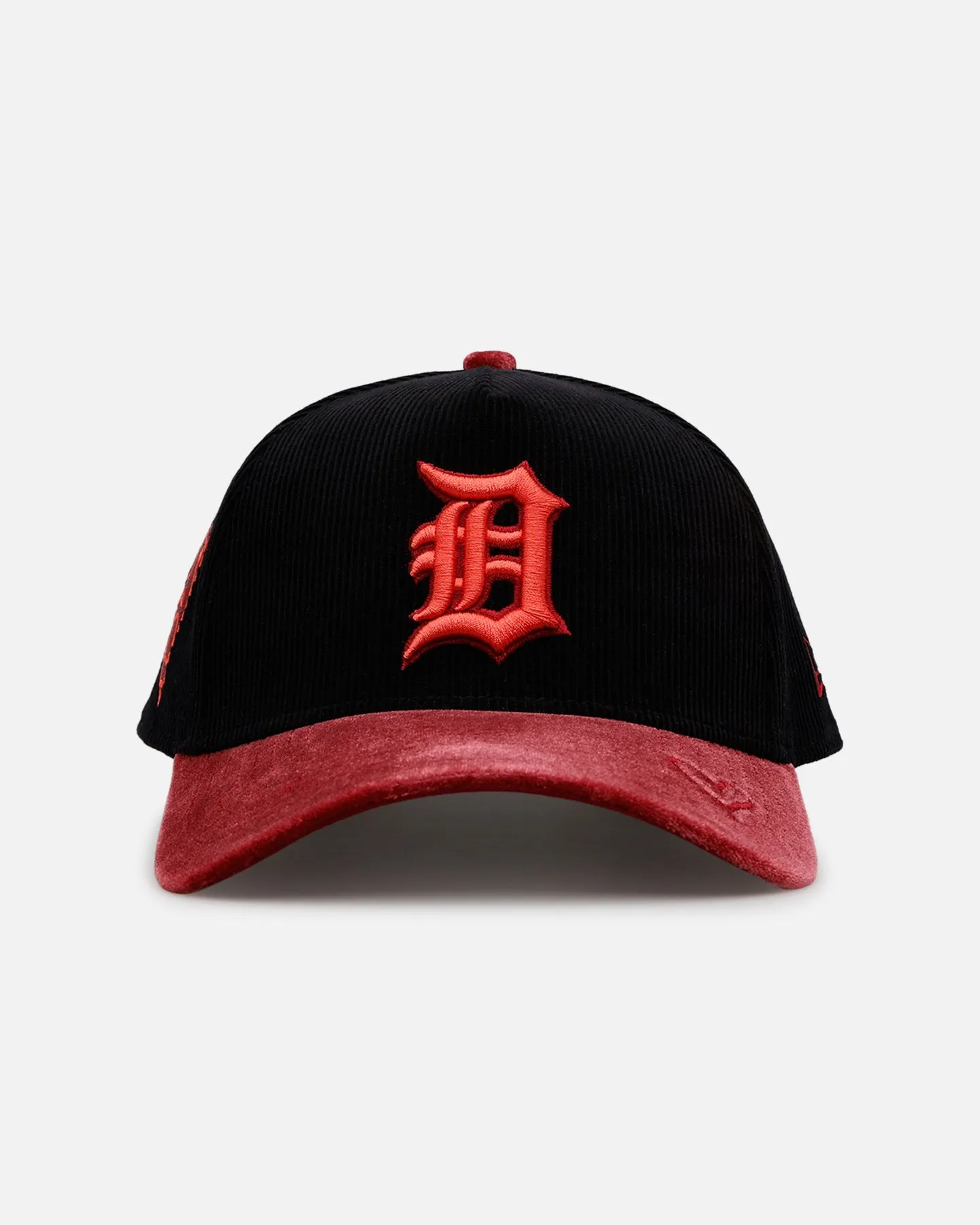 New Era Detroit Tigers 'Velvet Cord Certified Lover' 9FORTY A-Frame Premium Corduroy Snapback Black sold by Culture Kings