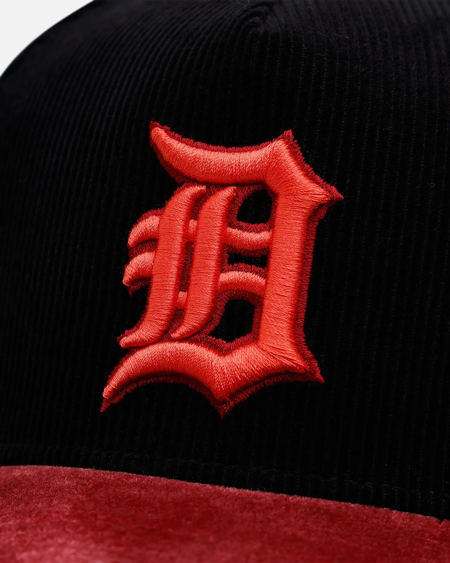 New Era Detroit Tigers 'Velvet Cord Certified Lover' 9FORTY A-Frame Premium Corduroy Snapback Black sold by Culture Kings product image thumbnail 4