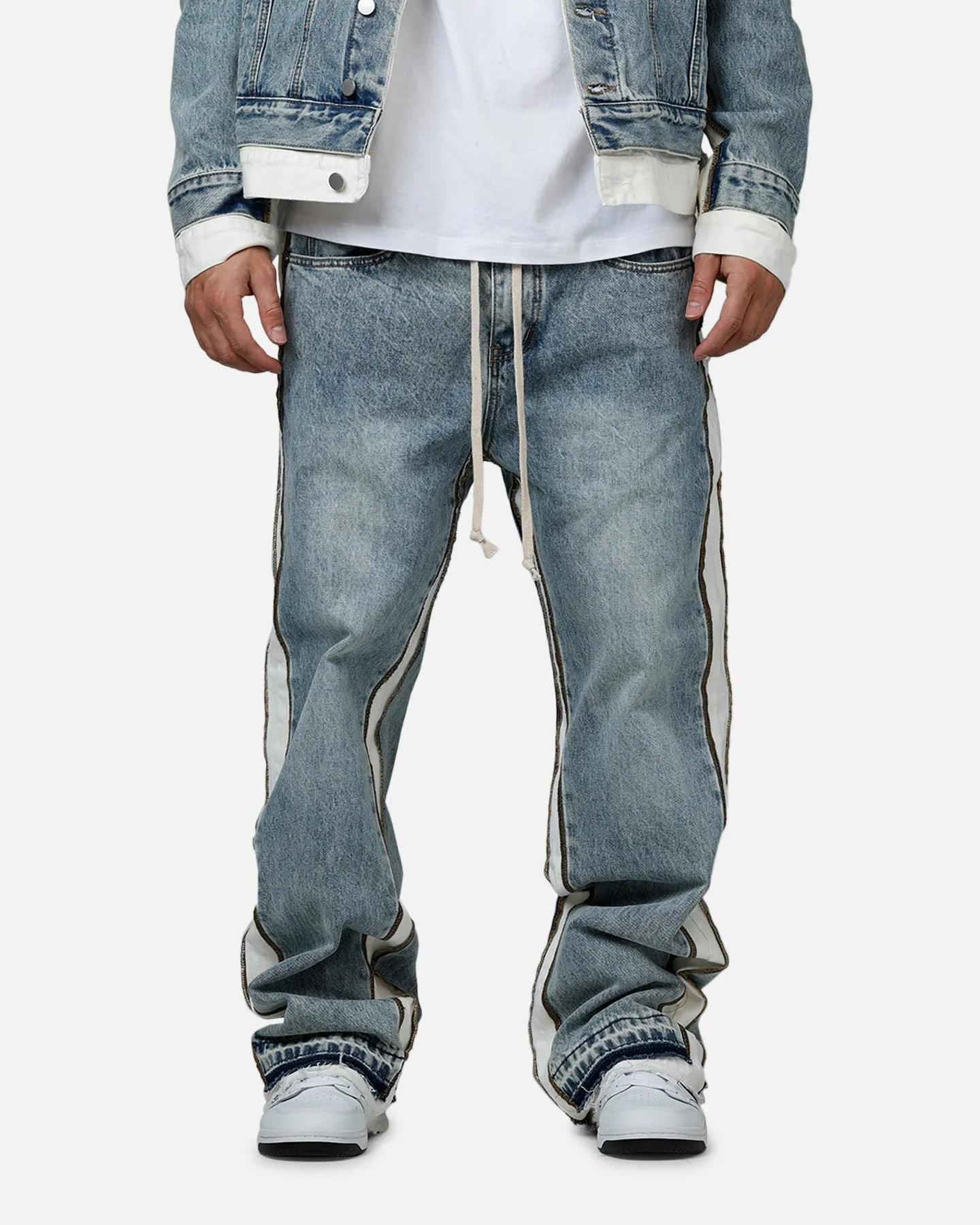 MNML Ultra Baggy Border GN8 Denim Jeans Blue/White sold by Culture Kings