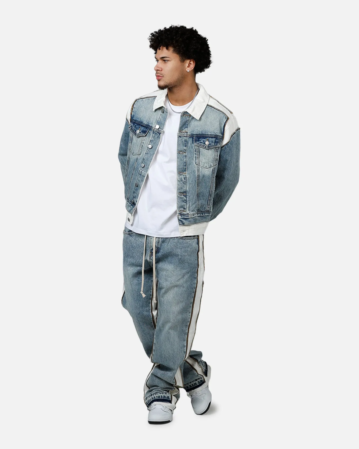 MNML Ultra Baggy Border GN8 Denim Jeans Blue/White sold by Culture Kings product image thumbnail 2