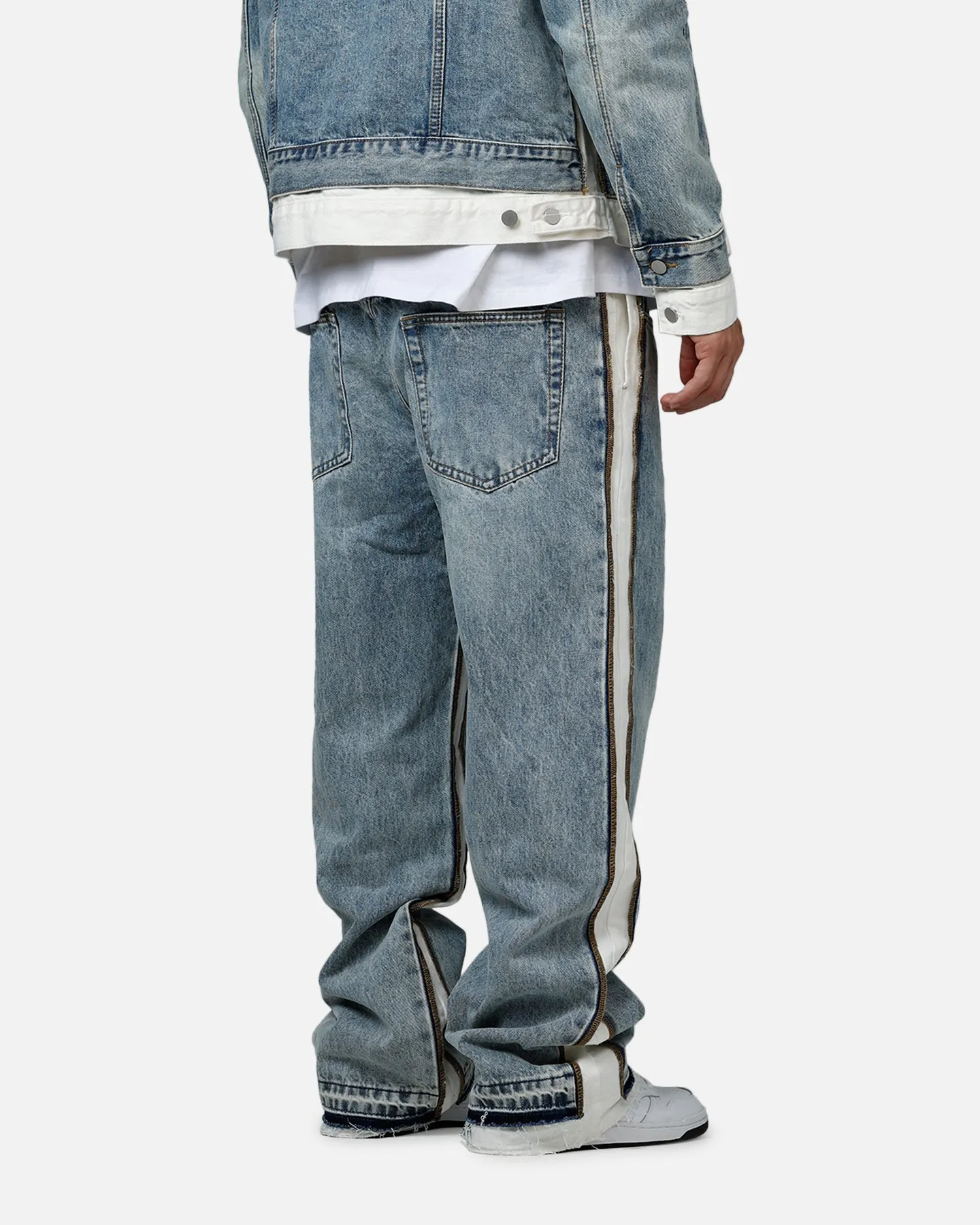 MNML Ultra Baggy Border GN8 Denim Jeans Blue/White sold by Culture Kings product image thumbnail 3