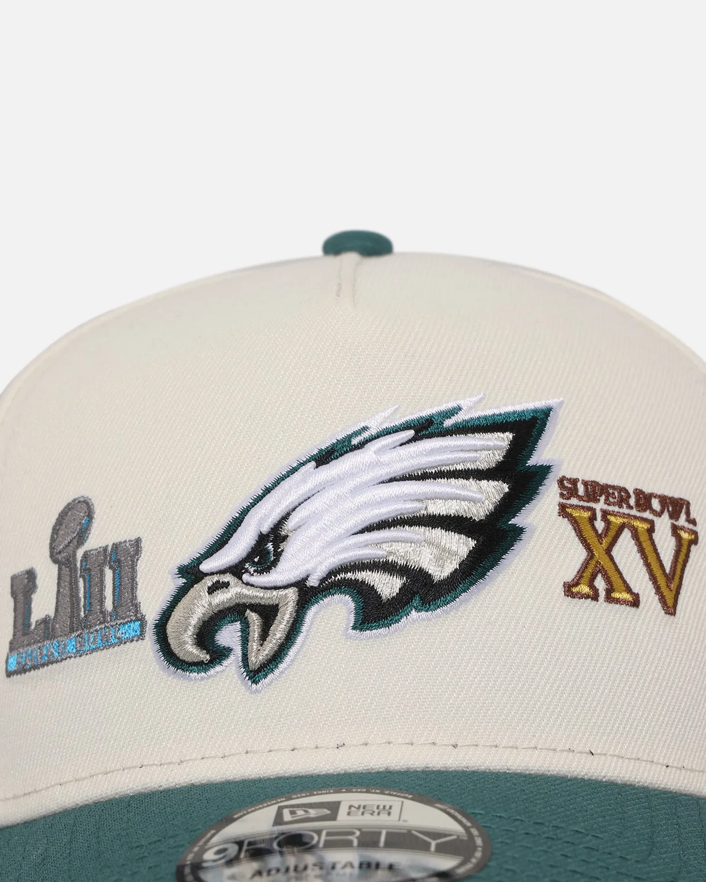 New Era Philadelphia Eagles 'Super Bowl Logos' 9FORTY A-Frame Snapback Chrome sold by Culture Kings product image thumbnail 5