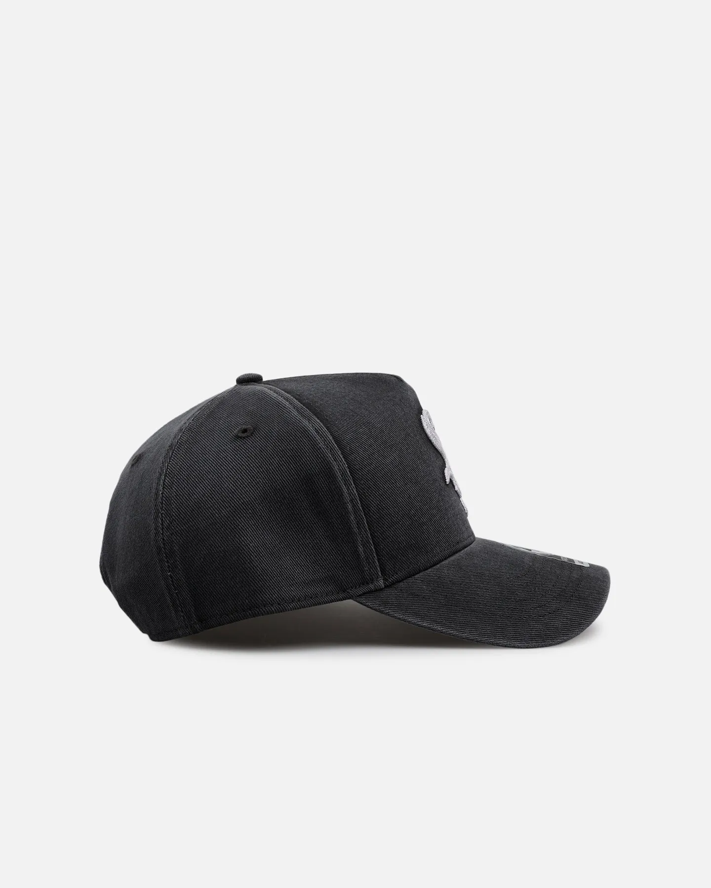 47 Brand Chicago White Sox 'Washed Black' Offside DT Snapback Washed Black sold by Culture Kings product image thumbnail 3