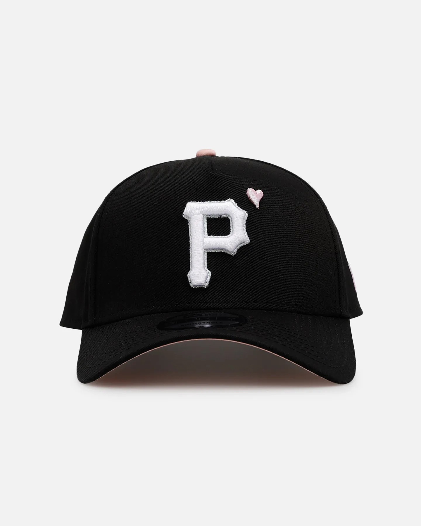 New Era Pittsburgh Pirates 'Pink Satin Hearts 2.0' 9FORTY A-Frame Snapback Black/Pink sold by Culture Kings product image thumbnail 2
