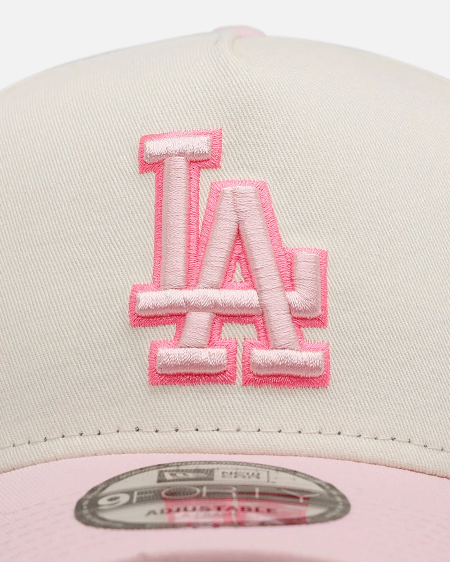 New Era Los Angeles Dodgers 'Lover's Club' 9FORTY A-Frame Snapback Chrome sold by Culture Kings product image thumbnail 5