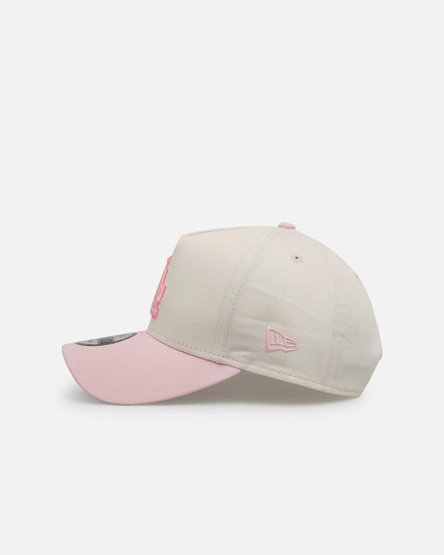 New Era Los Angeles Dodgers 'Lover's Club' 9FORTY A-Frame Snapback Chrome sold by Culture Kings product image thumbnail 4