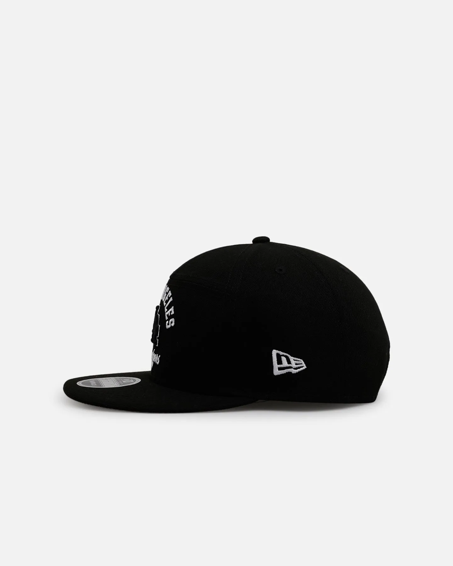 New Era Los Angeles Dodgers 'Script' 9FIFTY Snapback Black sold by Culture Kings product image thumbnail 4