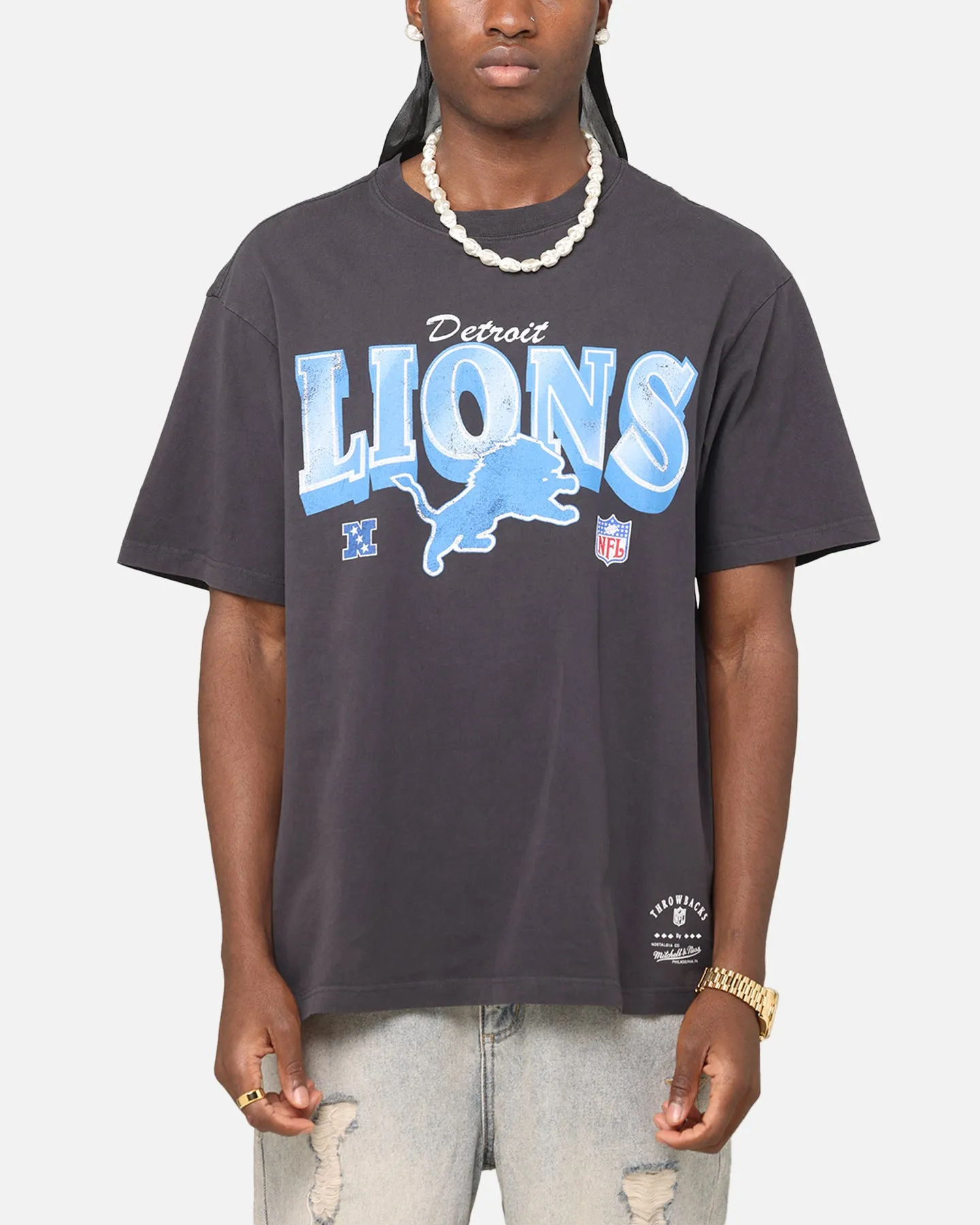 Mitchell & Ness Detroit Lions Arch T-Shirt Faded Black sold by Culture Kings