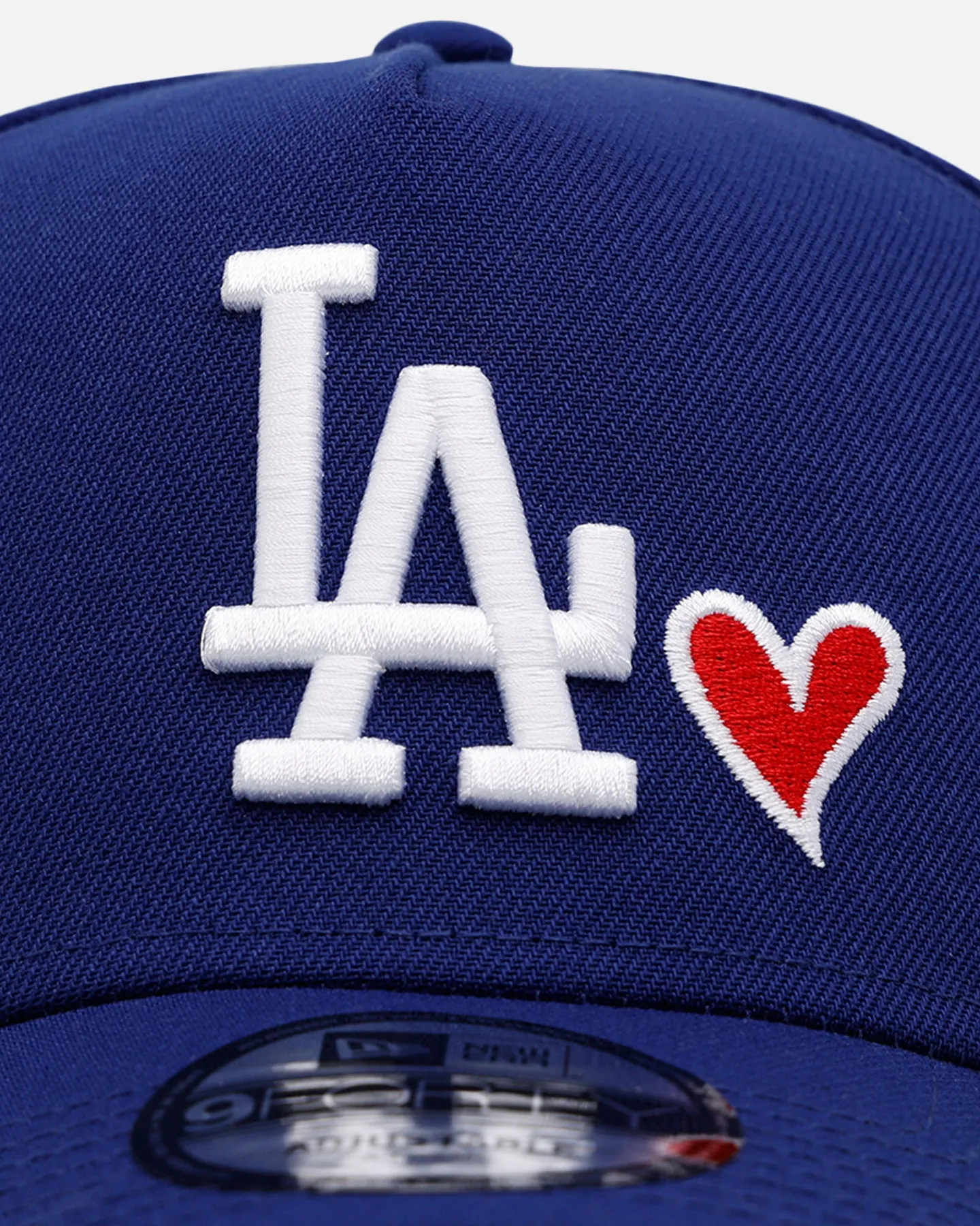 New Era Los Angeles Dodgers 'Team Color Hearts' 9FORTY A-Frame Snapback Blue sold by Culture Kings product image thumbnail 5