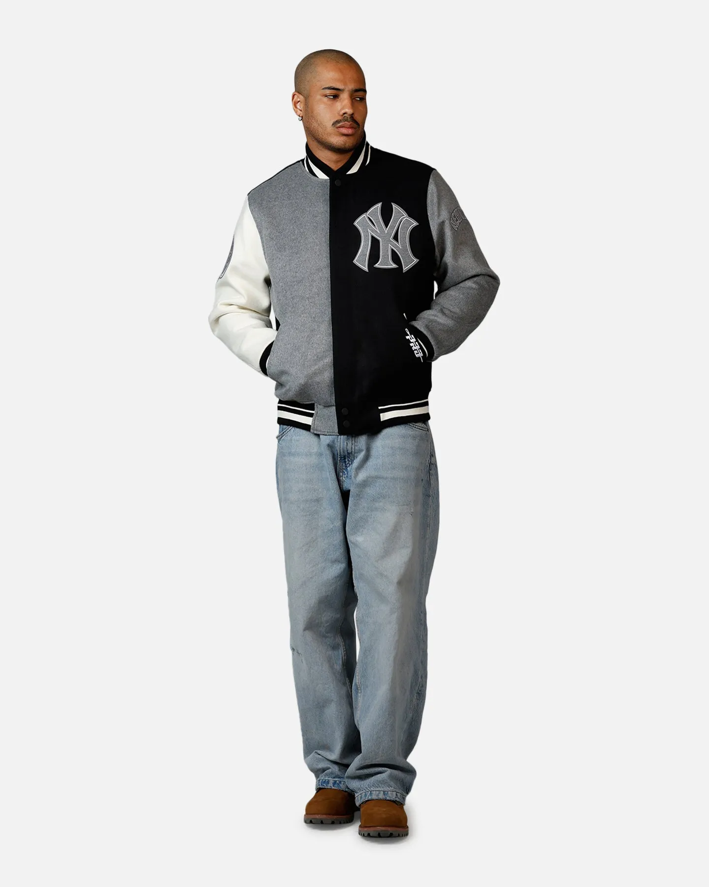 Pro Standard New York Yankees Reverse French Terry Wool Varsity Jacket Black/Grey sold by Culture Kings product image thumbnail 3